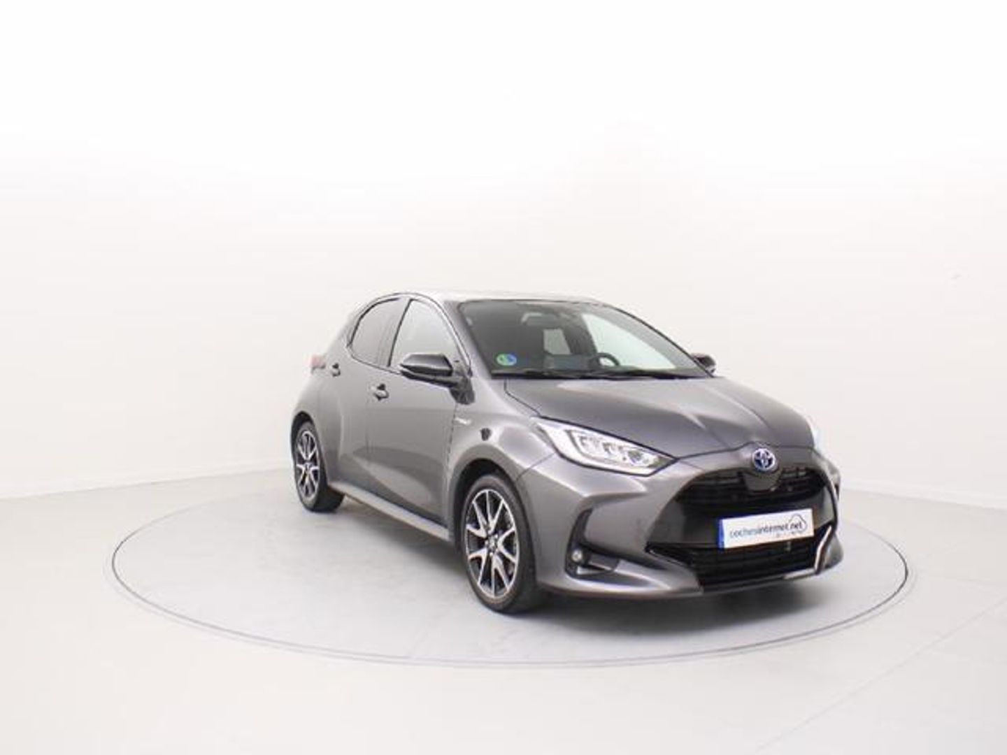 Toyota Yaris 1.5 120H Style Gris Compact