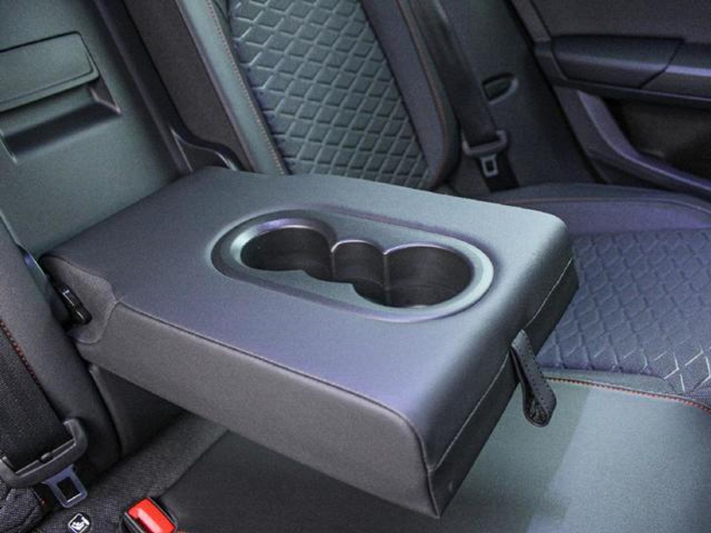 Seat León 1.5 eTSI FR Special Edition Vision