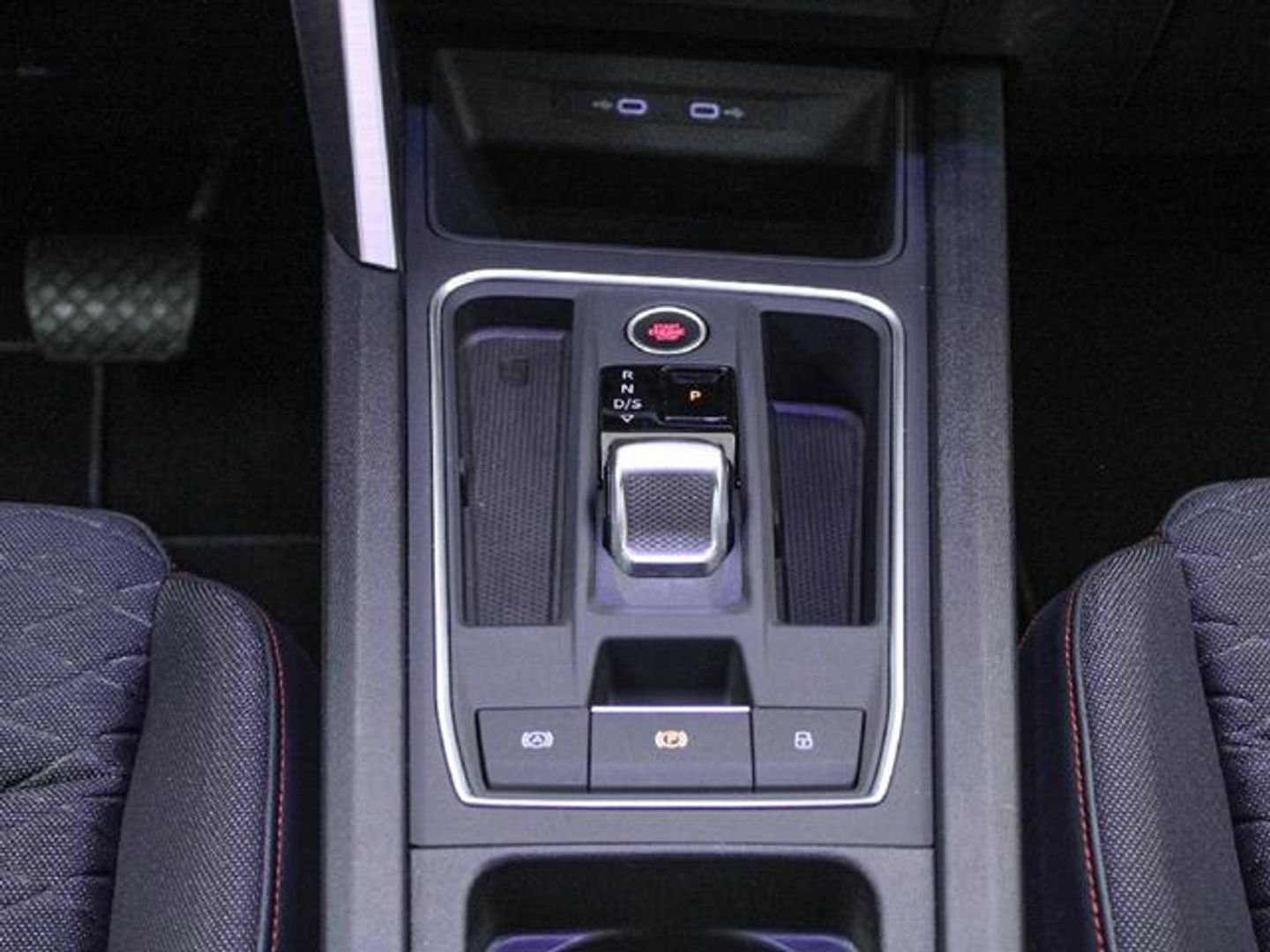 Seat León 1.5 eTSI FR Special Edition Vision