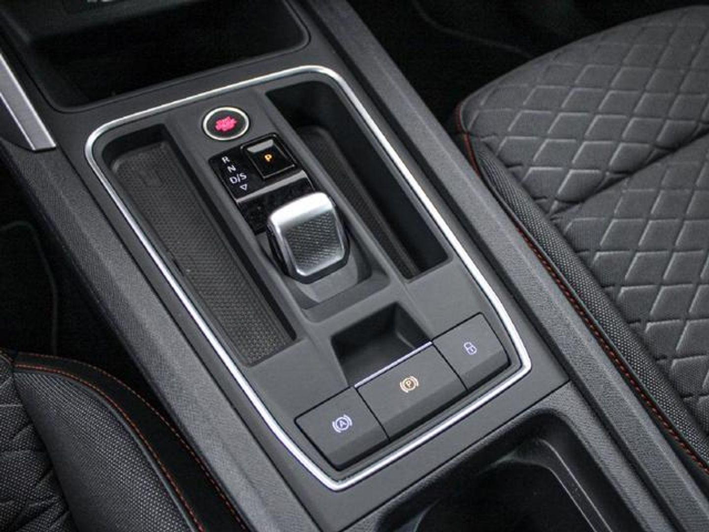 Seat León 1.5 eTSI FR Special Edition Vision