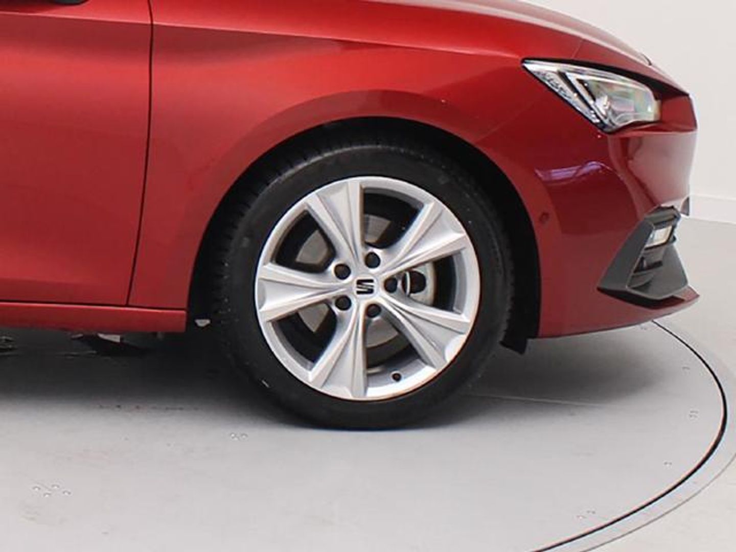 Seat León 1.5 eTSI FR Special Edition Vision