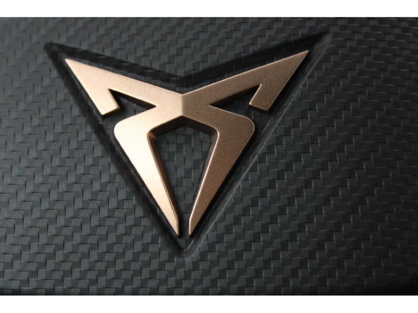CUPRA Formentor 1.5 eTSI DSG 110 kW (150 CV)