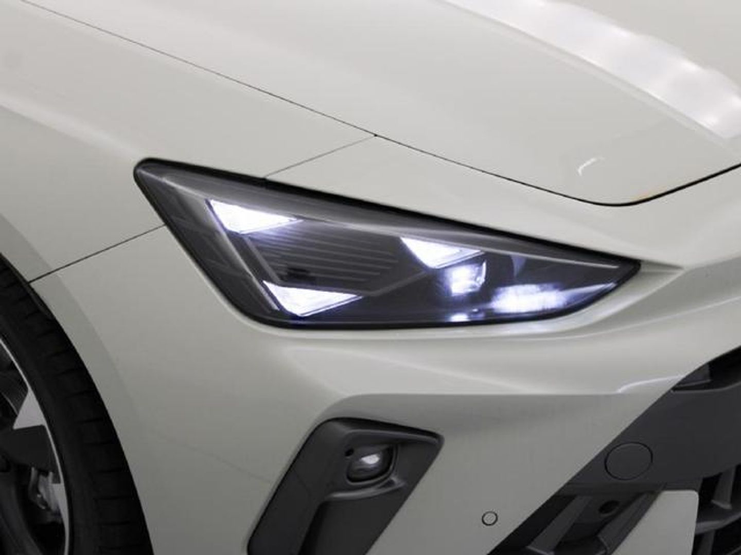 Cupra León 1.5 eTSI -