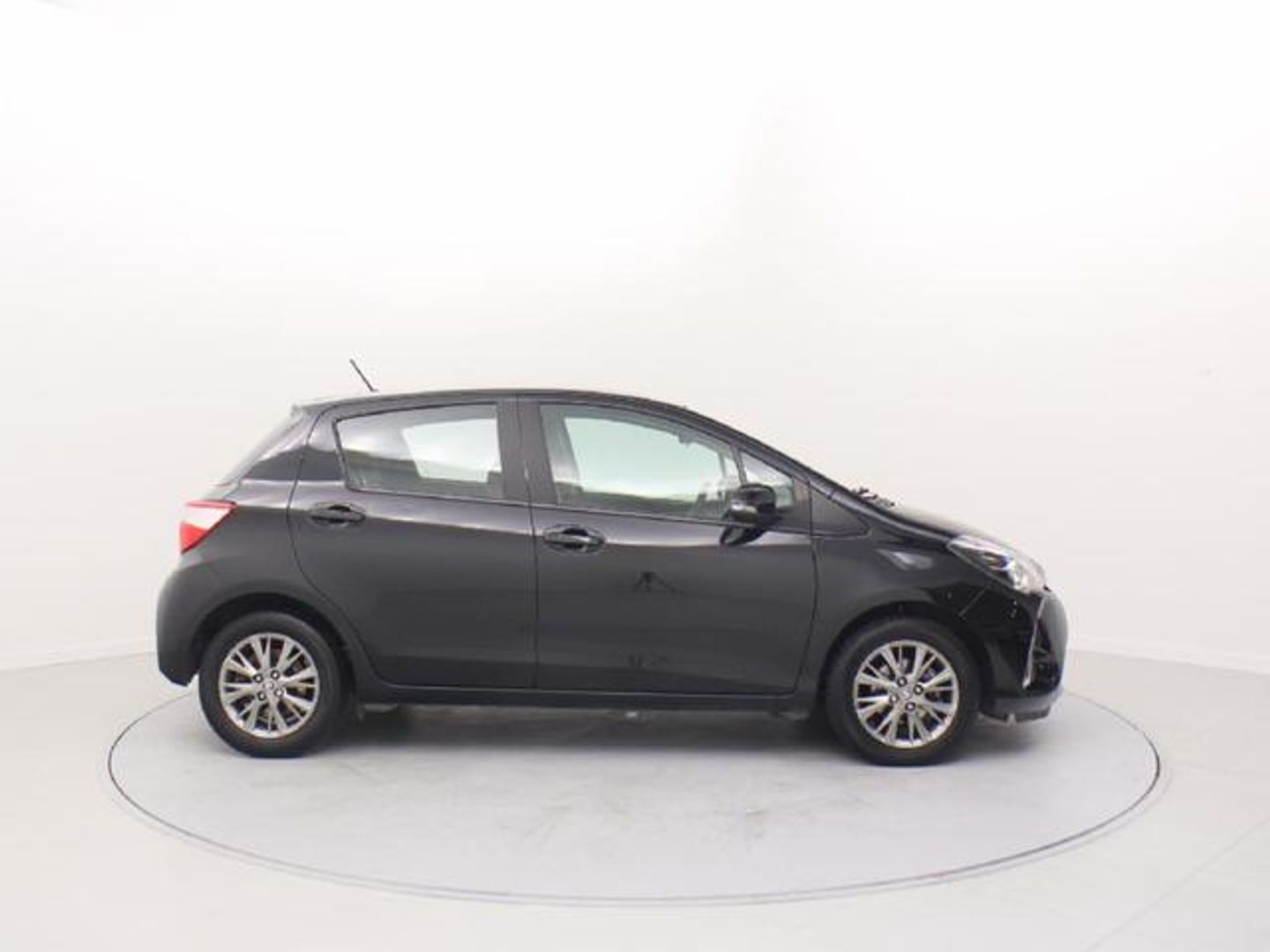 Toyota Yaris 1.0 Active