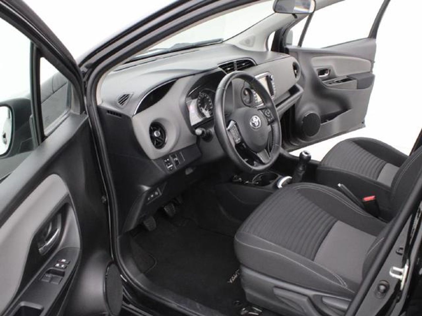 Toyota Yaris 1.0 Active