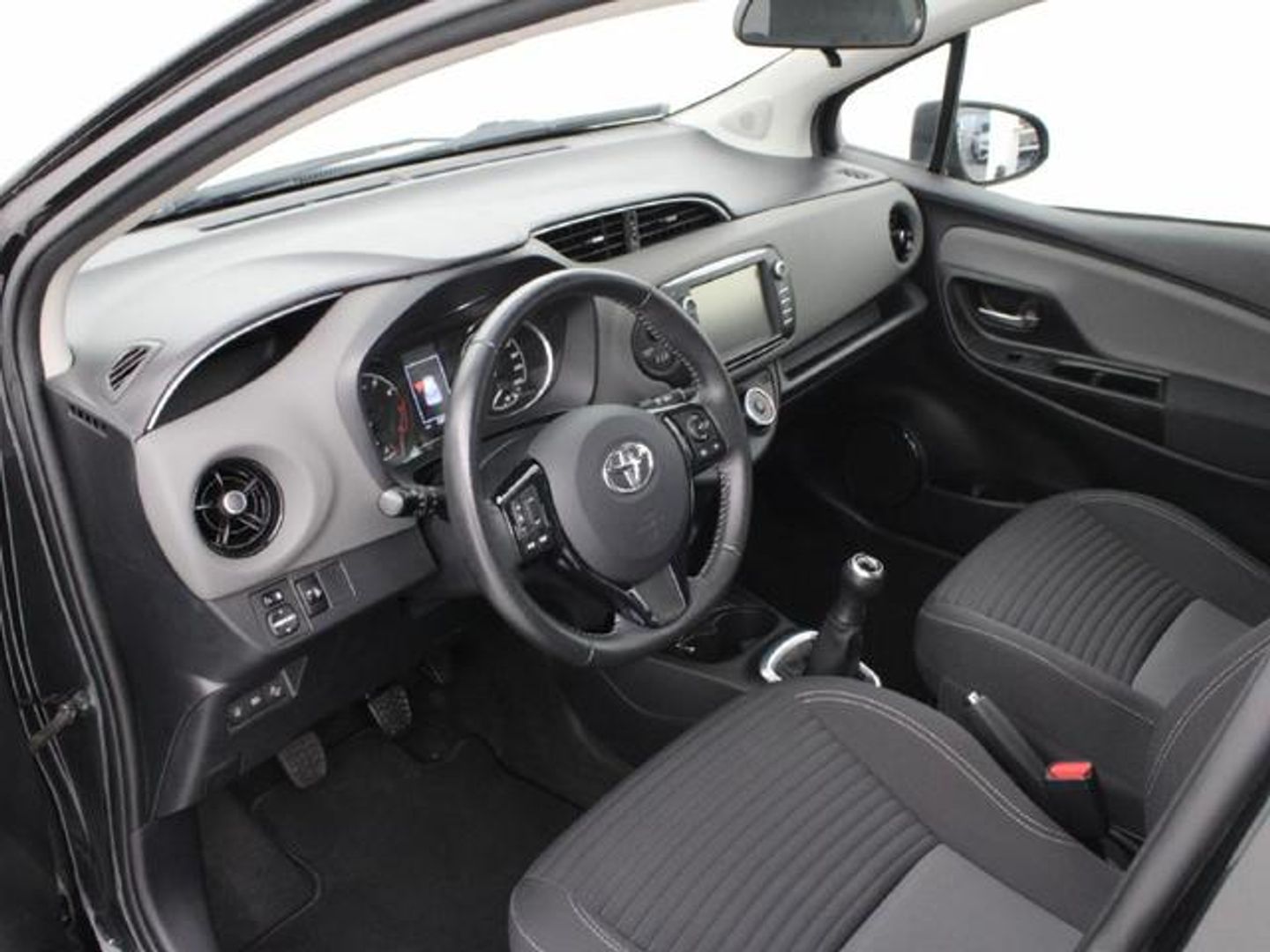 Toyota Yaris 1.0 Active