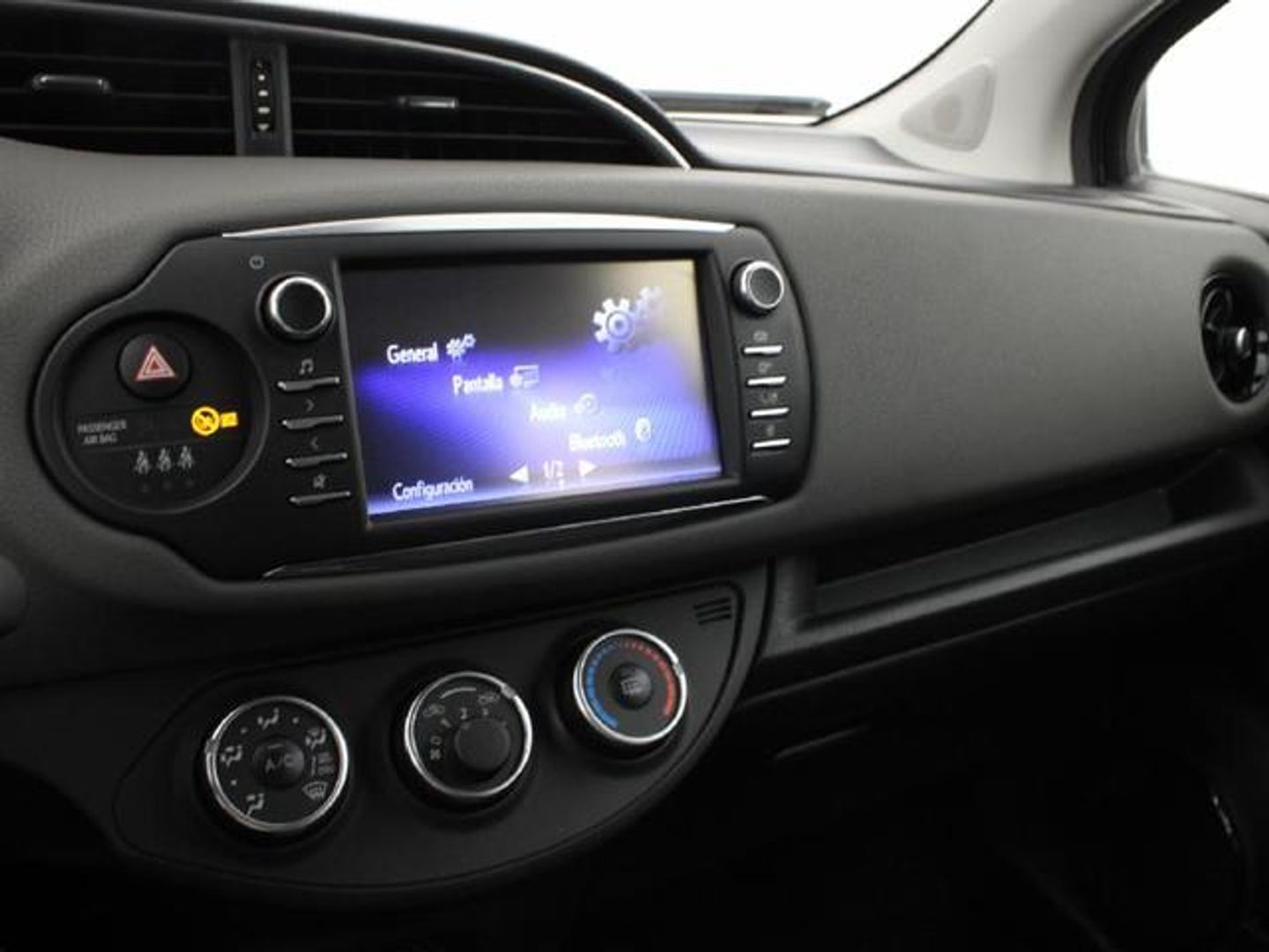 Toyota Yaris 1.0 Active