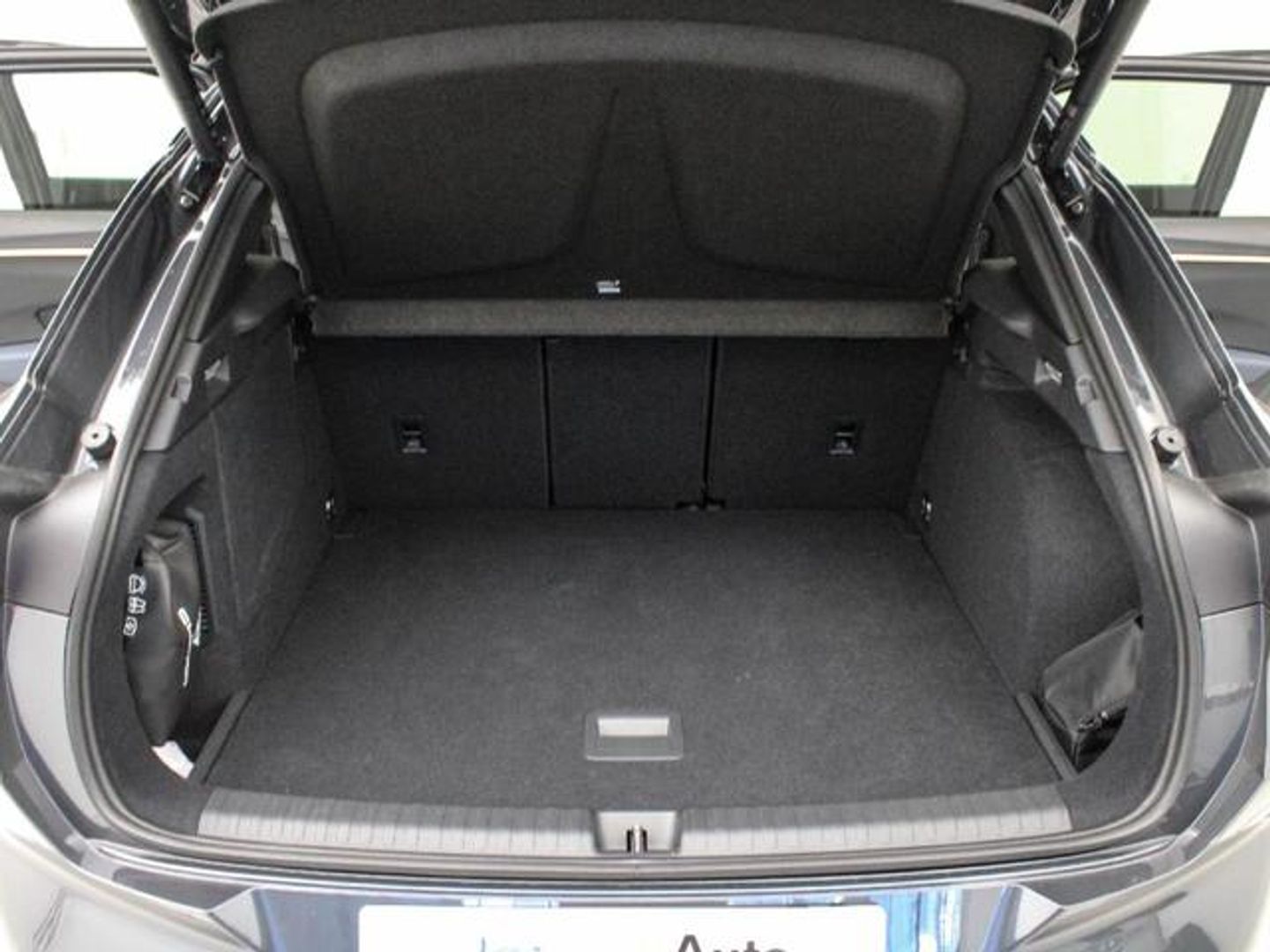 Cupra Terramar 1.5 TSI e-Hybrid -