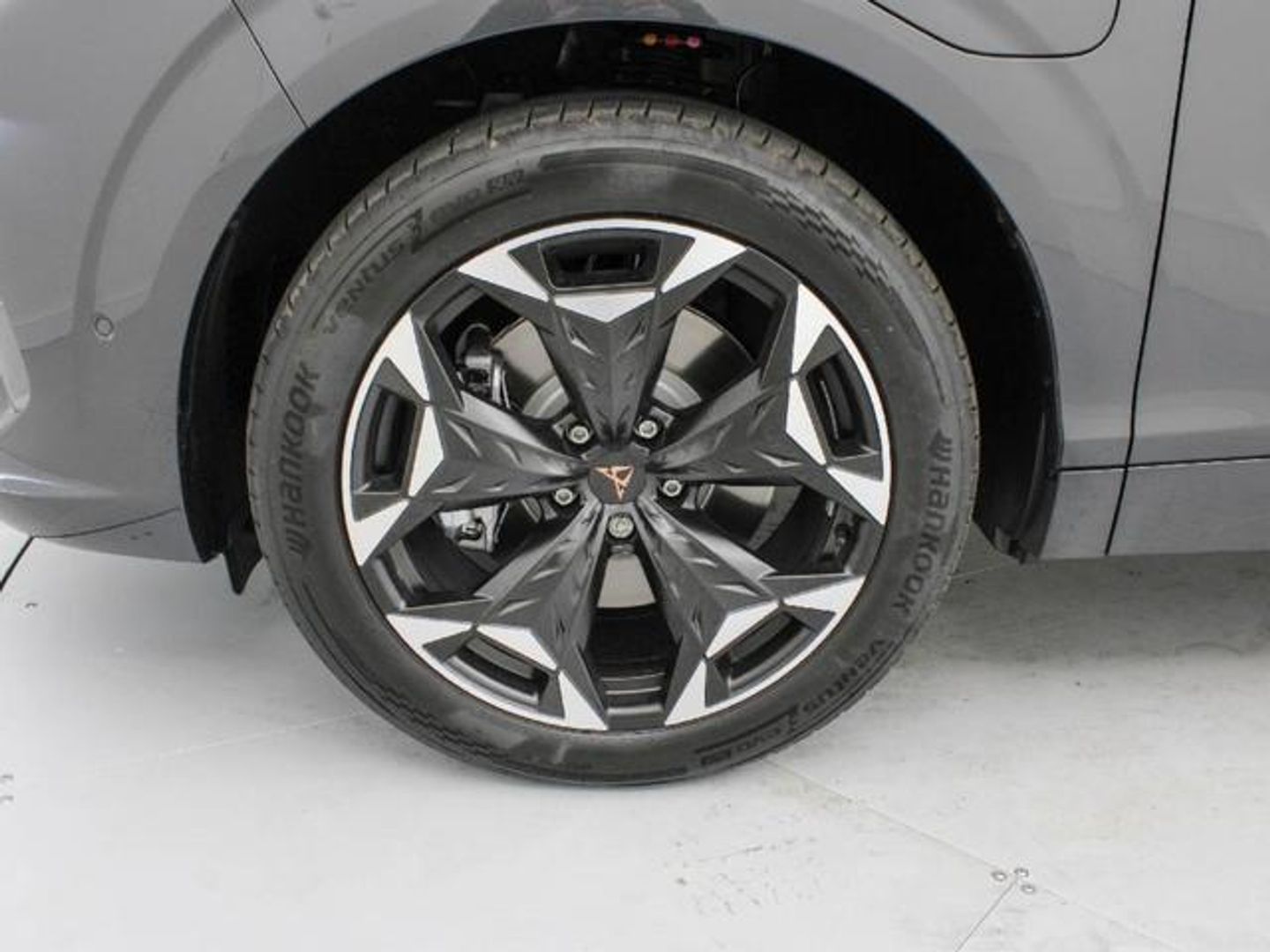 Cupra Terramar 1.5 TSI e-Hybrid -