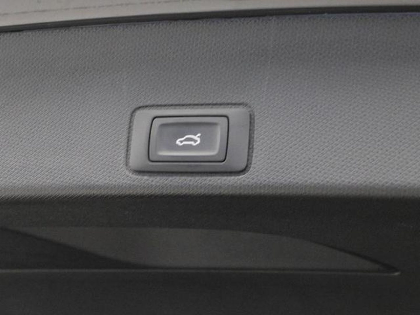 Cupra Terramar 1.5 TSI e-Hybrid -