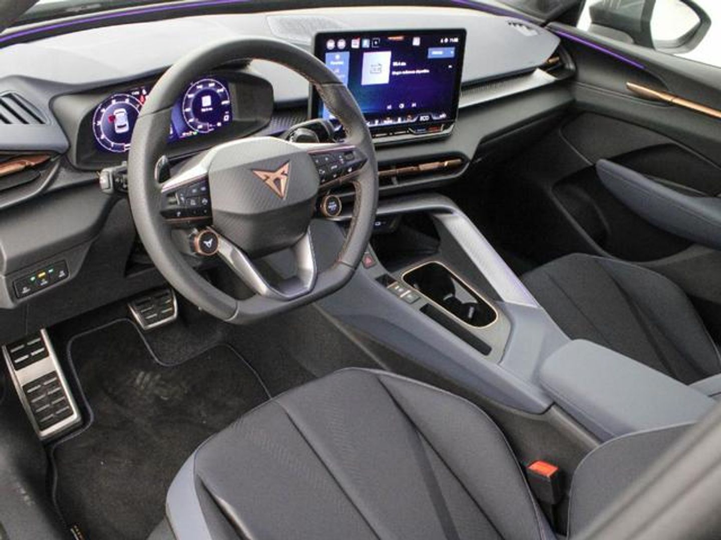 Cupra Terramar 1.5 TSI e-Hybrid -