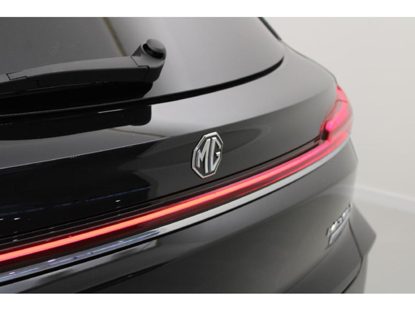 MG Marvel R 70kWh Luxury 132 kW (180 CV)