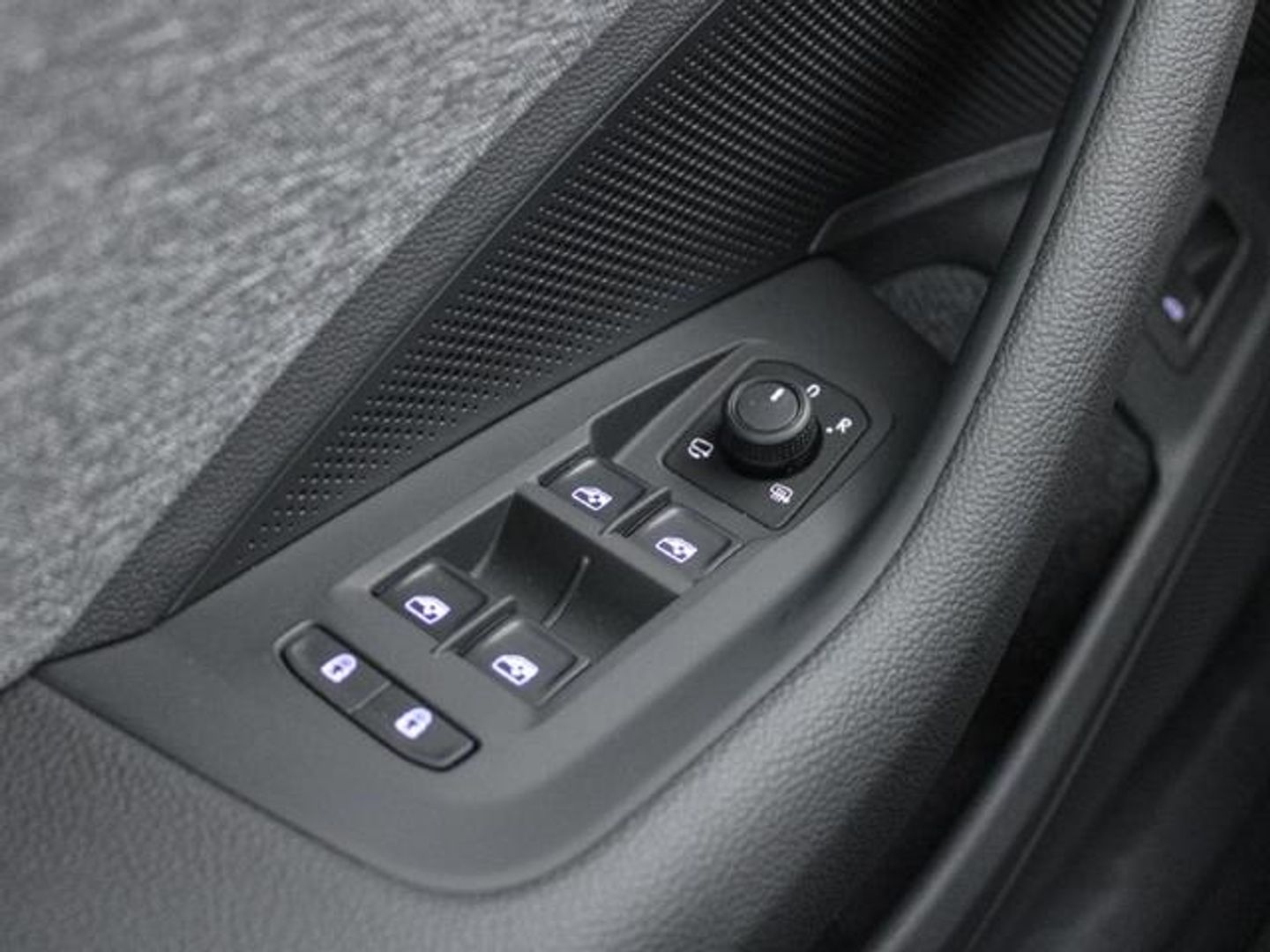 Skoda Superb Combi 1.5 TSI m-HEV Selection DSG 110 kW (150 CV)