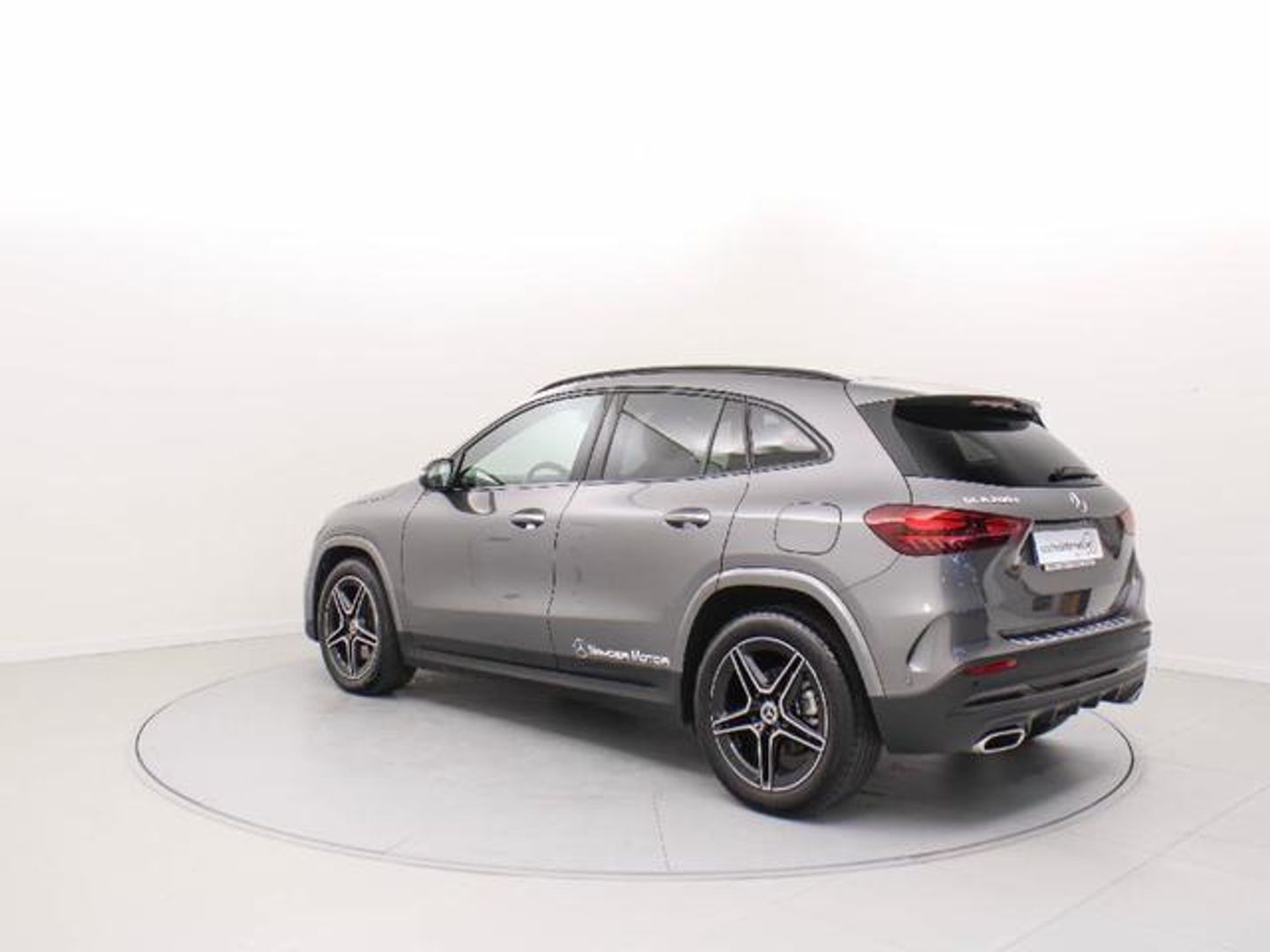 Mercedes-benz GLA 200 D -