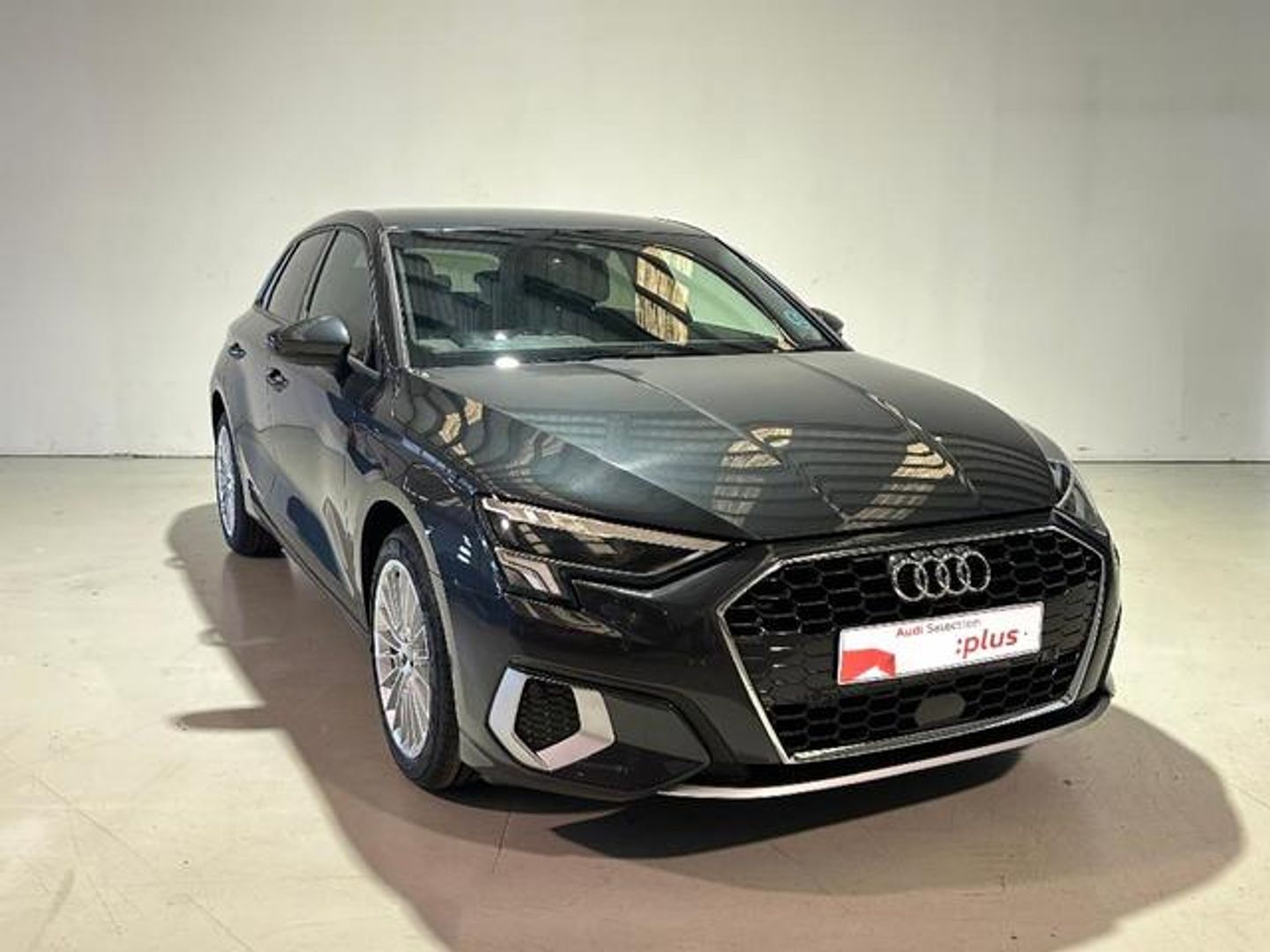 Audi A3 Sportback 30 TDI Advanced Gris Compact