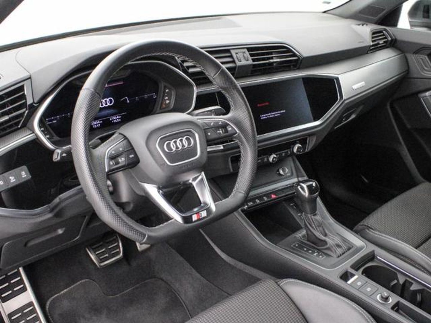 Audi Q3 Sportback 35 TDI S line