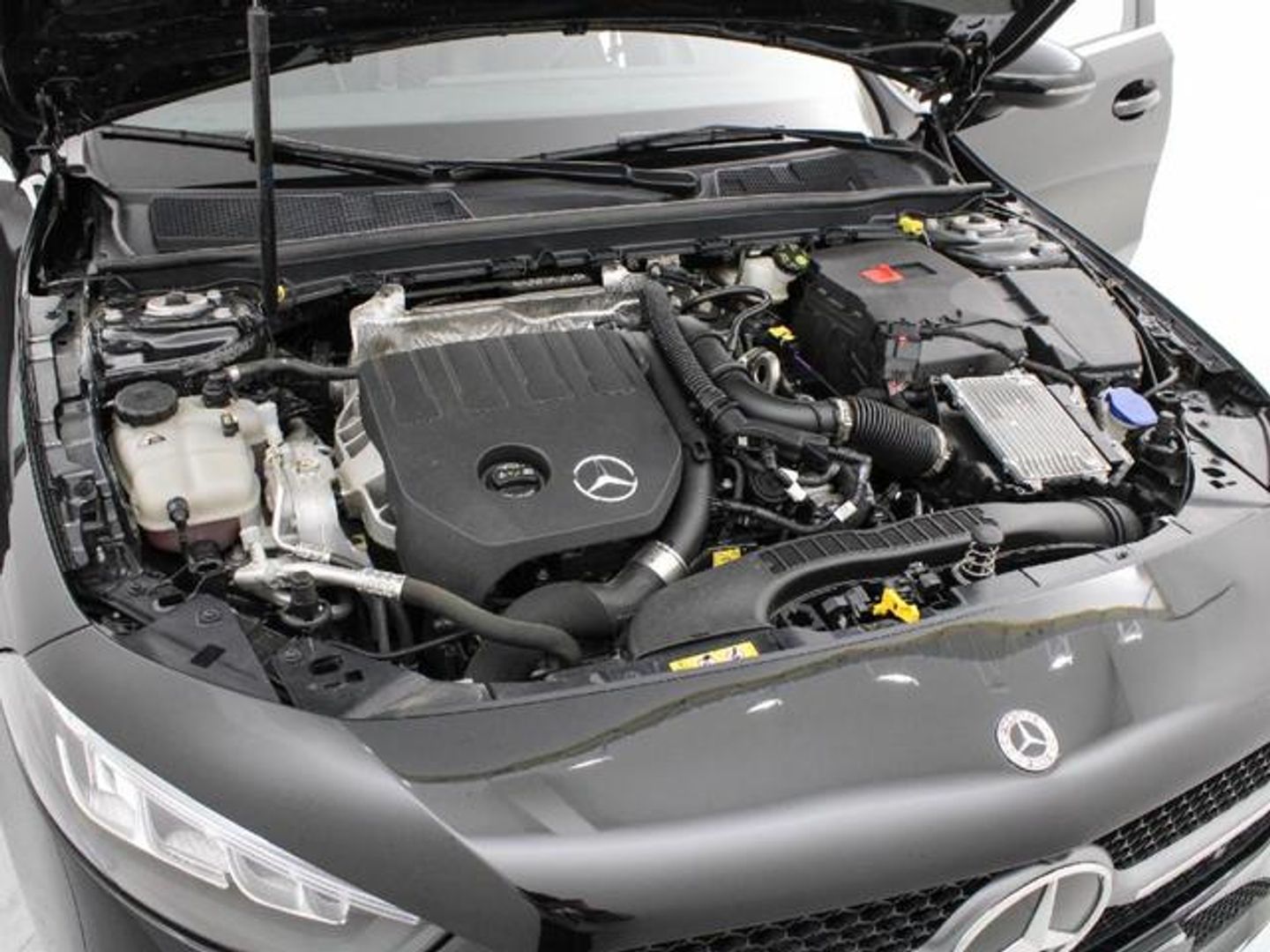 Mercedes-Benz Clase A 180 100 kW (136 CV)