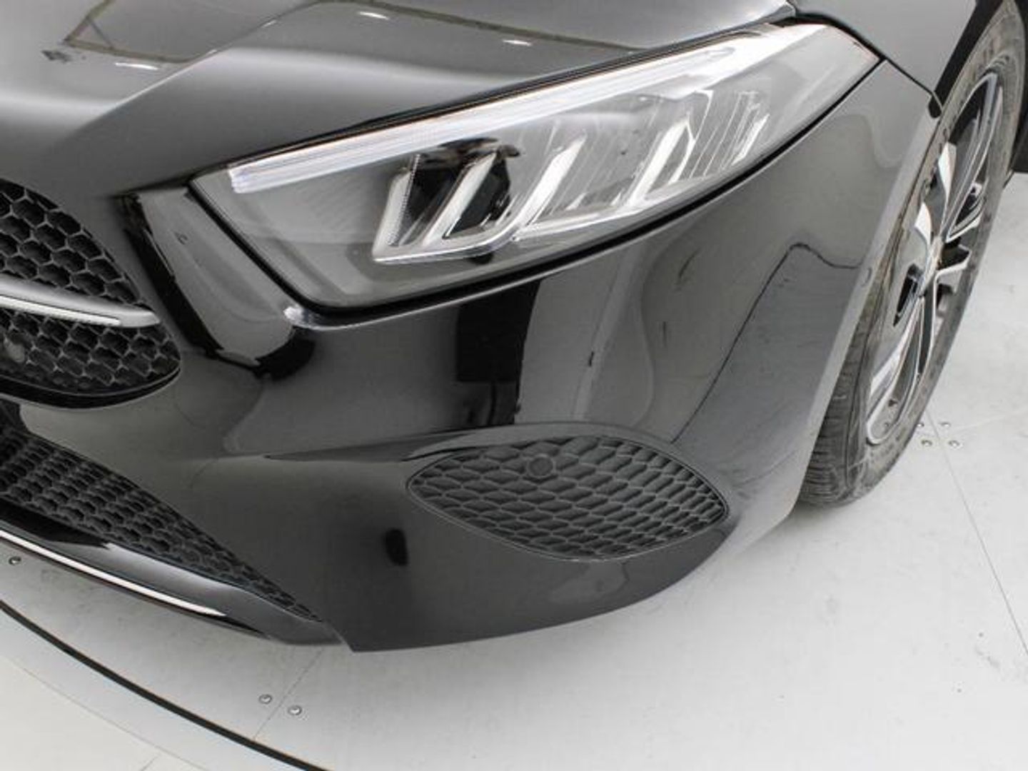 Mercedes-Benz Clase A 180 100 kW (136 CV)