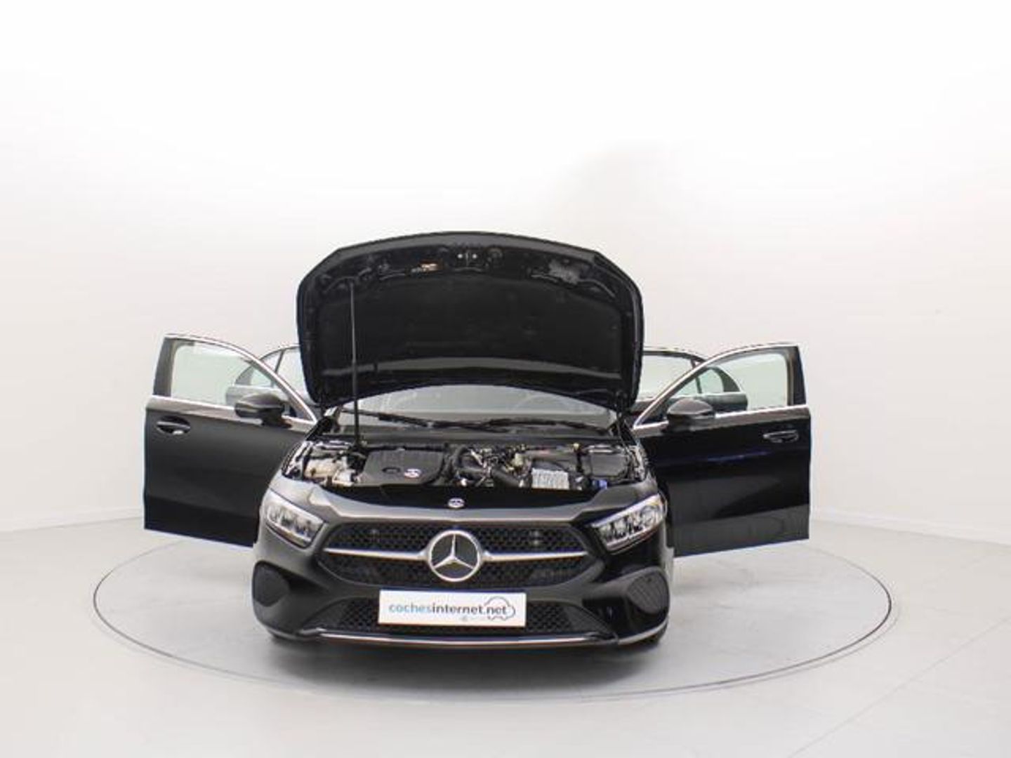Mercedes-Benz Clase A 180 100 kW (136 CV)