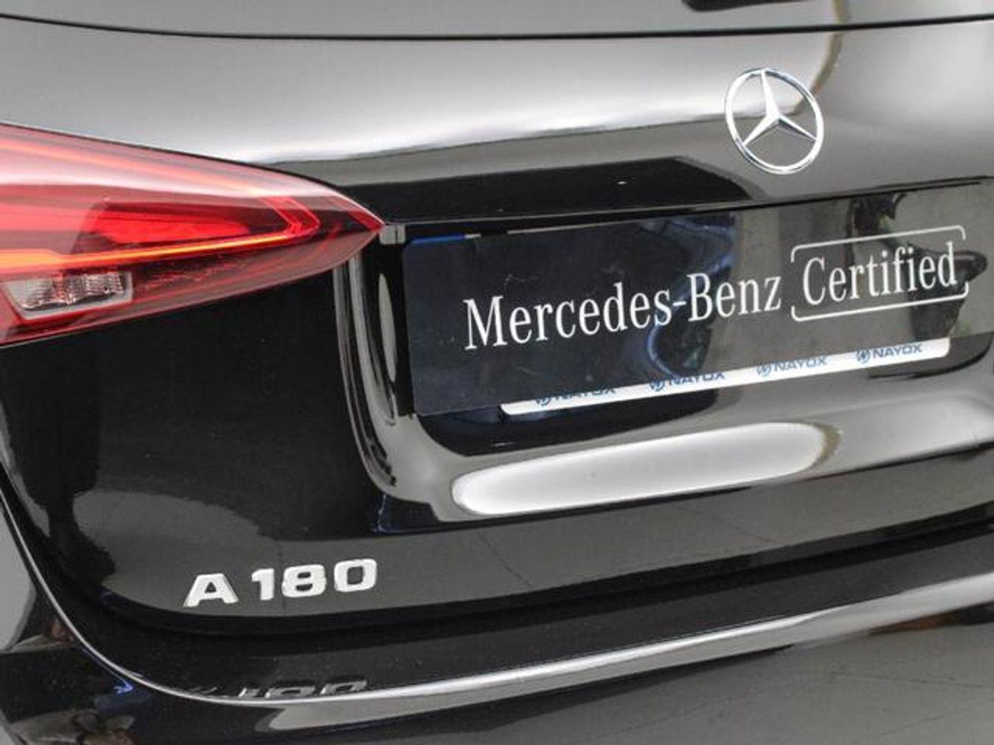 Mercedes-Benz Clase A 180 100 kW (136 CV)