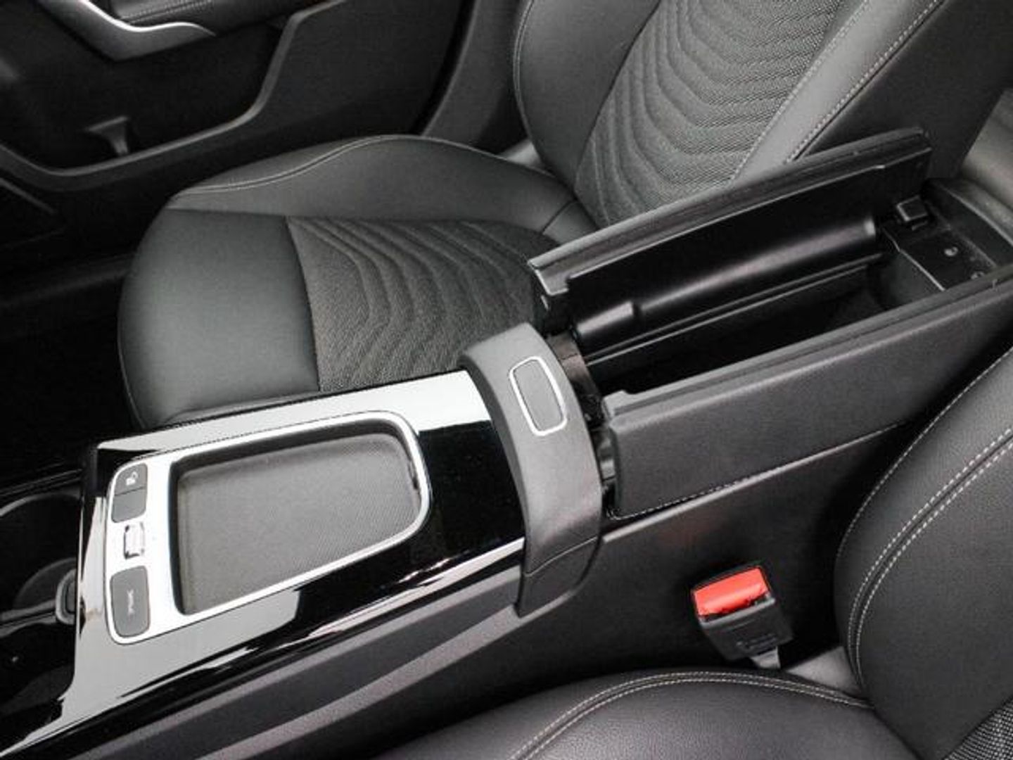 Mercedes-Benz Clase A 180 100 kW (136 CV)