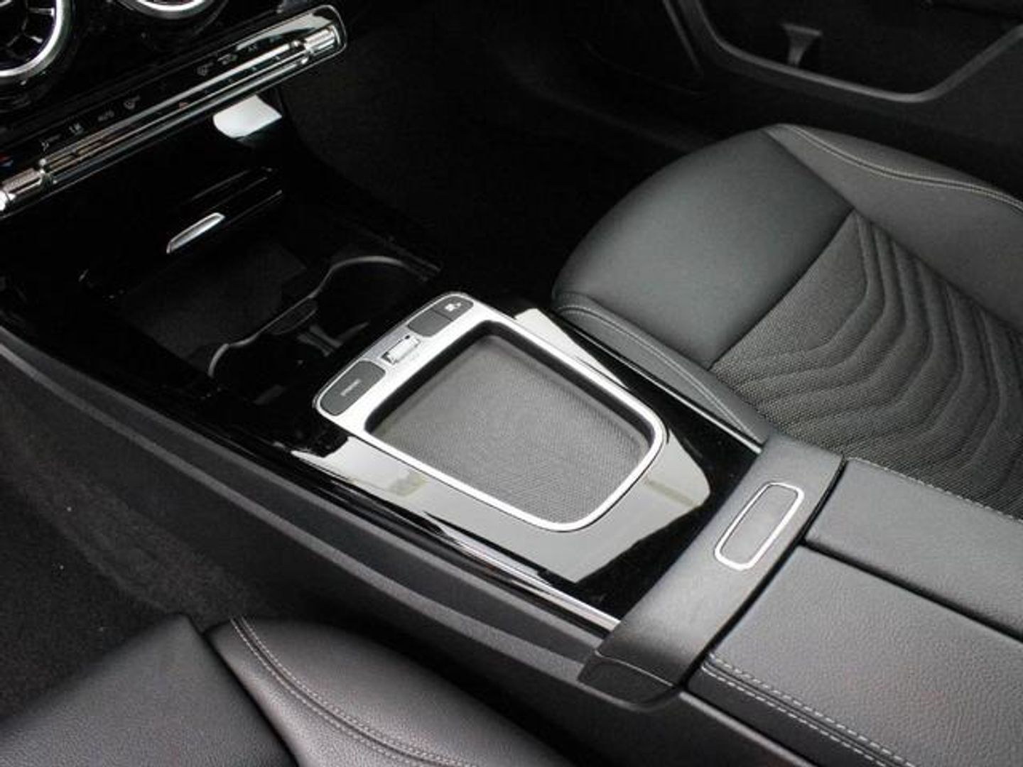 Mercedes-Benz Clase A 180 100 kW (136 CV)