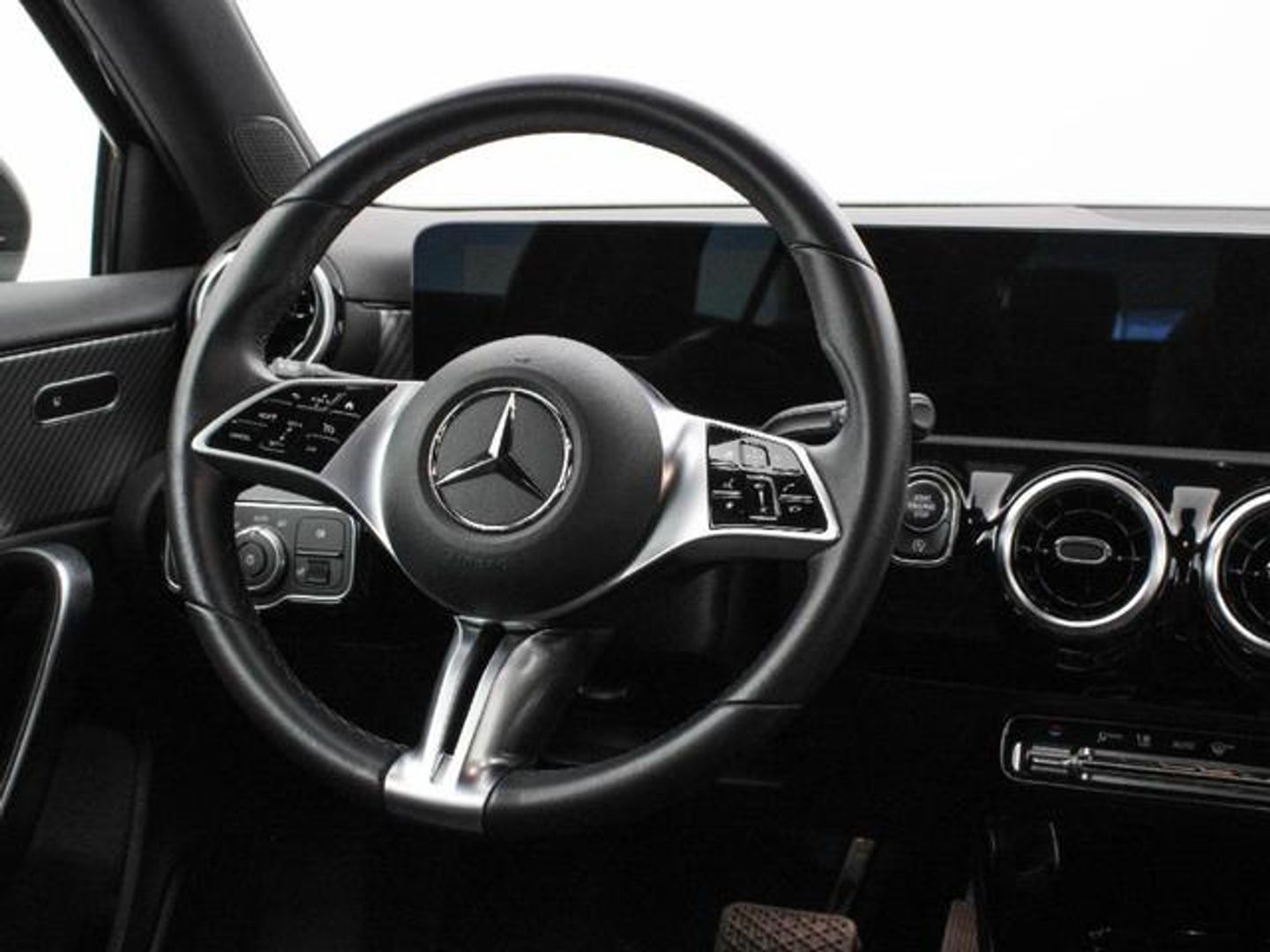 Mercedes-Benz Clase A 180 100 kW (136 CV)