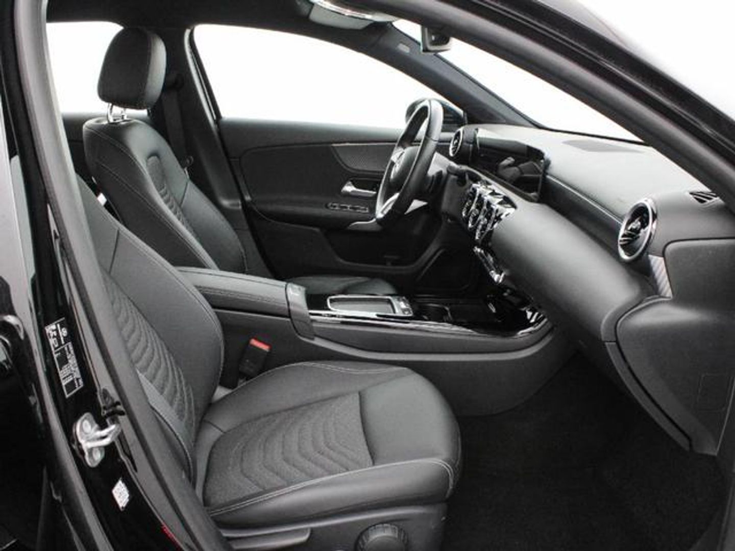 Mercedes-Benz Clase A 180 100 kW (136 CV)