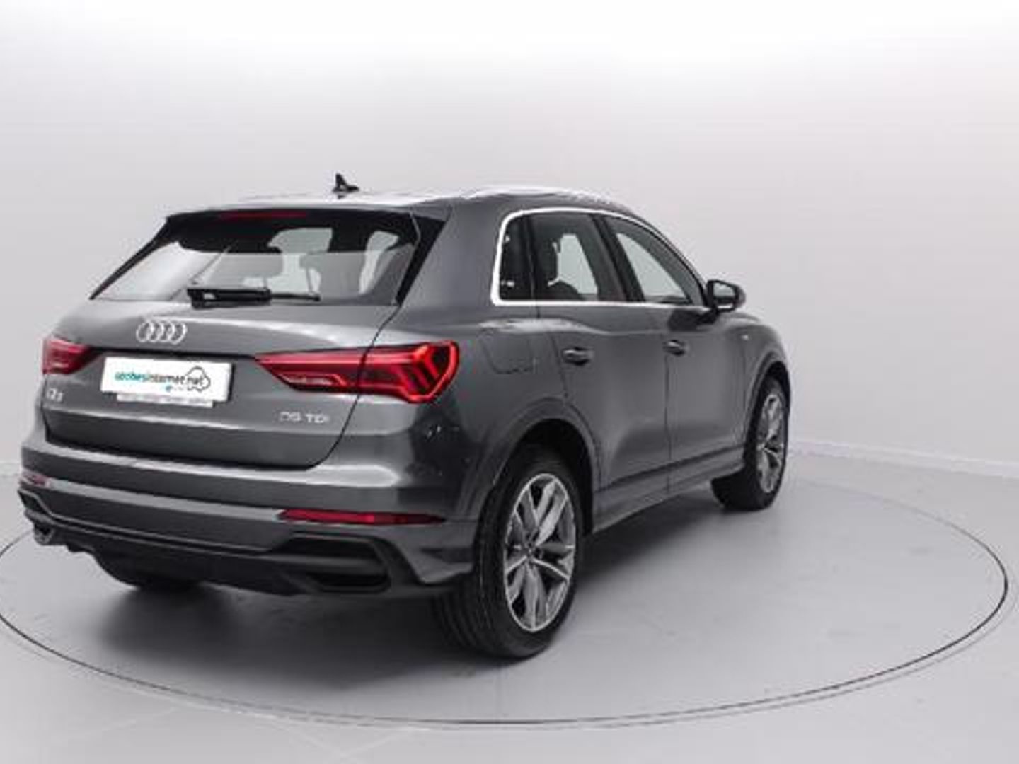 Audi Q3 35 TDI S line