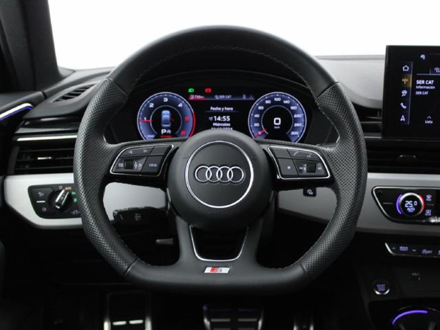 Audi A4 35 TDI S line