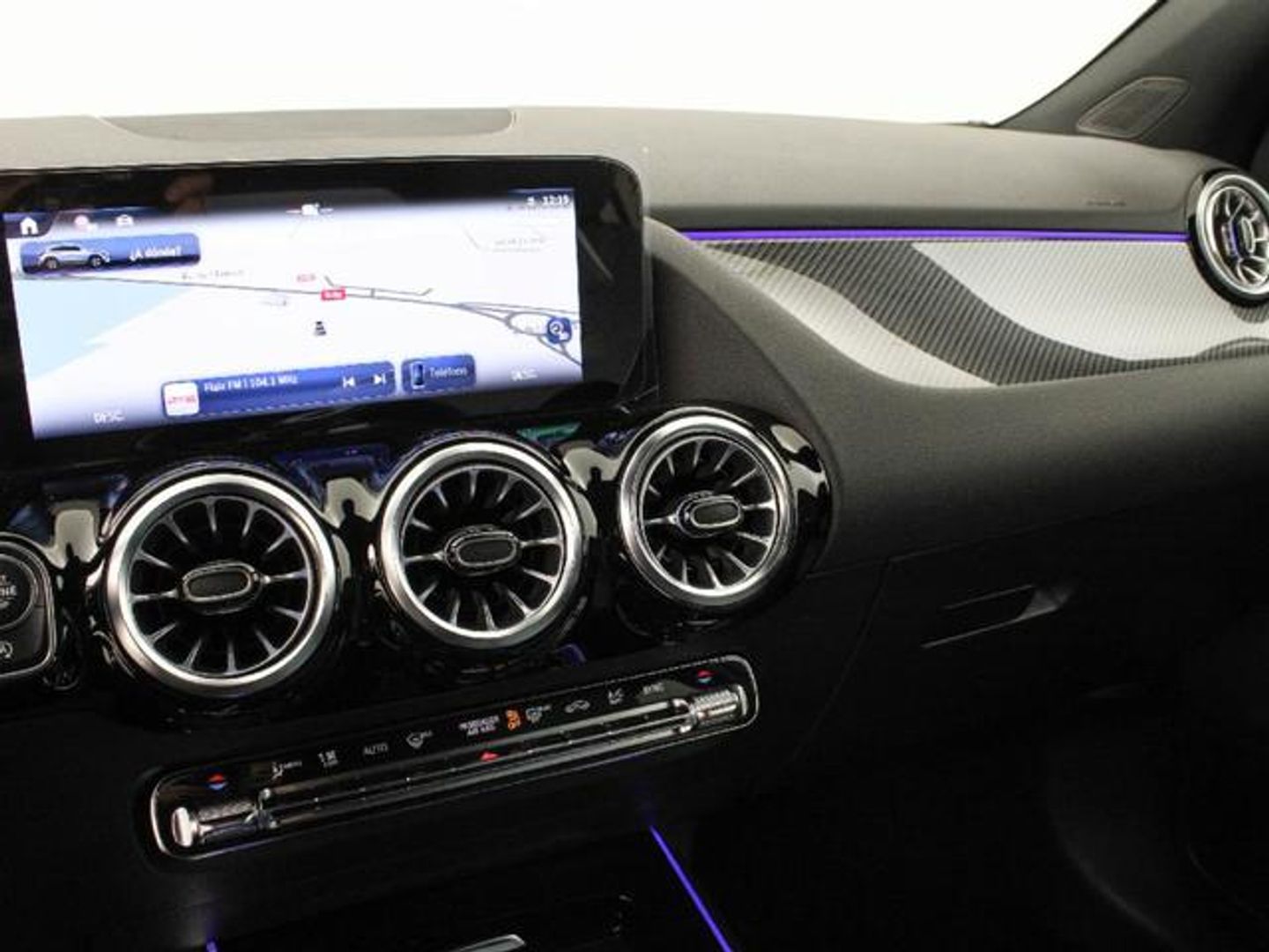 Mercedes-benz GLA 200 D -