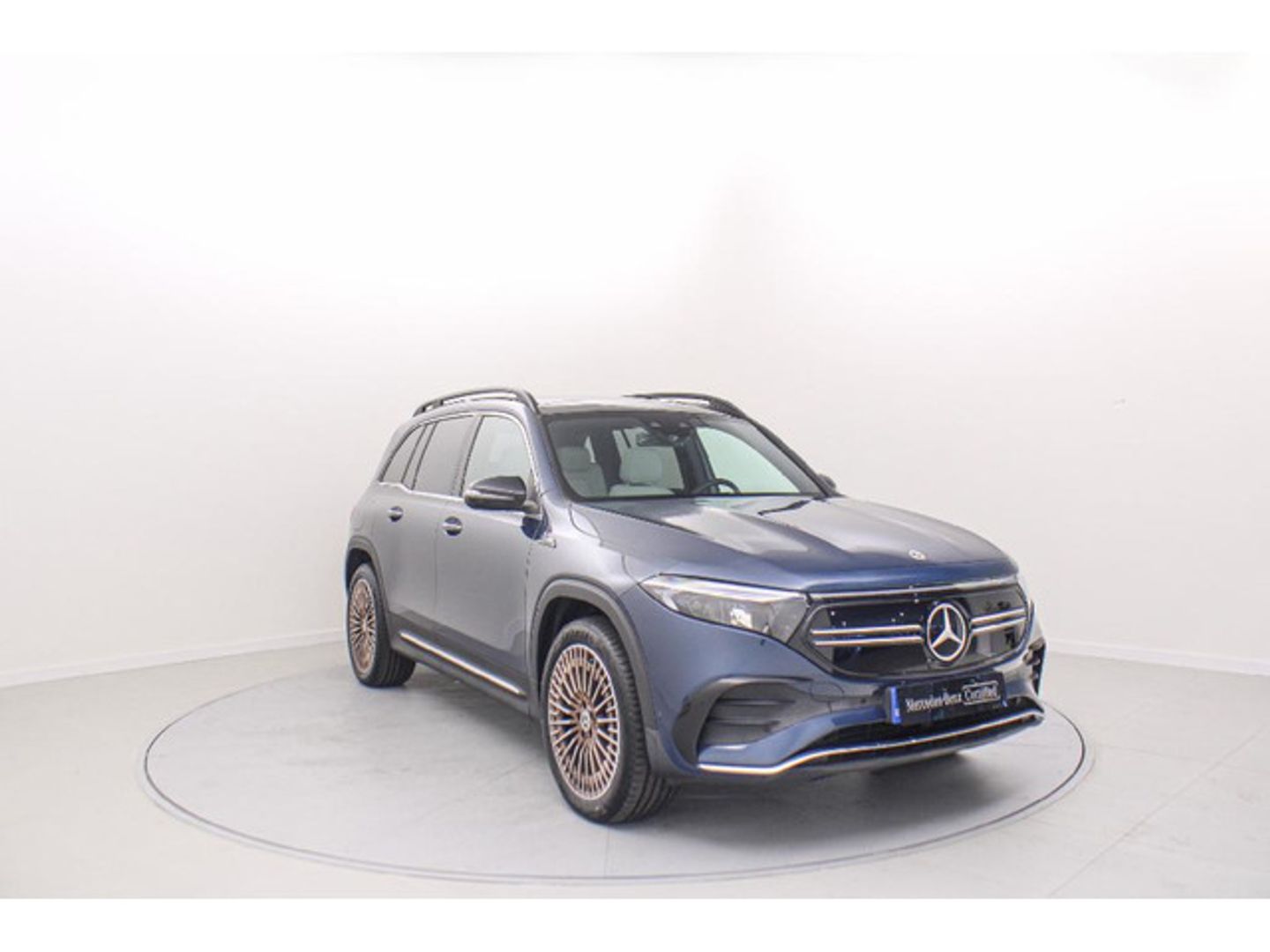 Mercedes-benz EQB 300 - Azul SUV