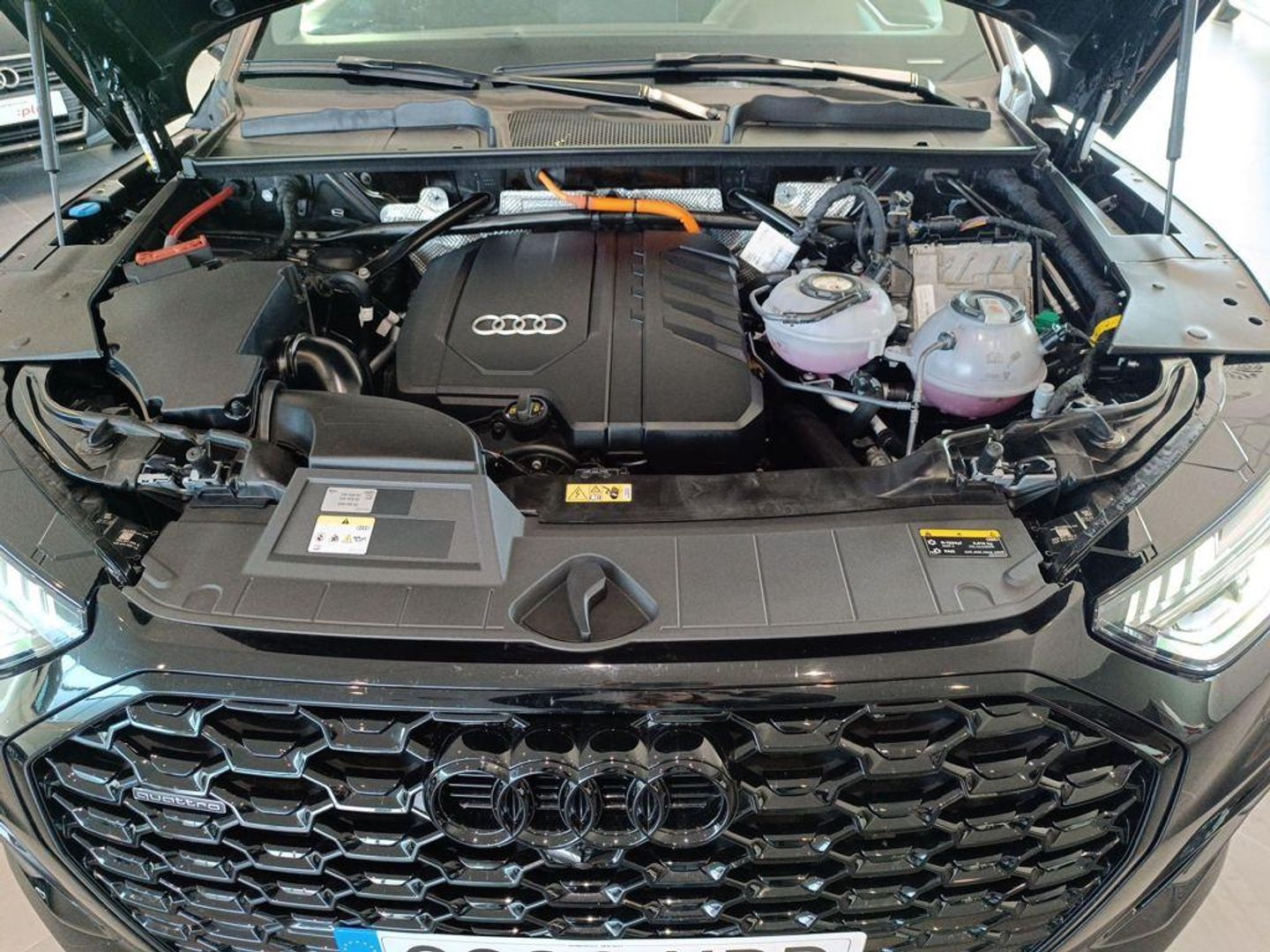 Audi Q5 Sportback TFSIe Black Line 55 TFSI e quattro-ultra 270 kW (367 CV)