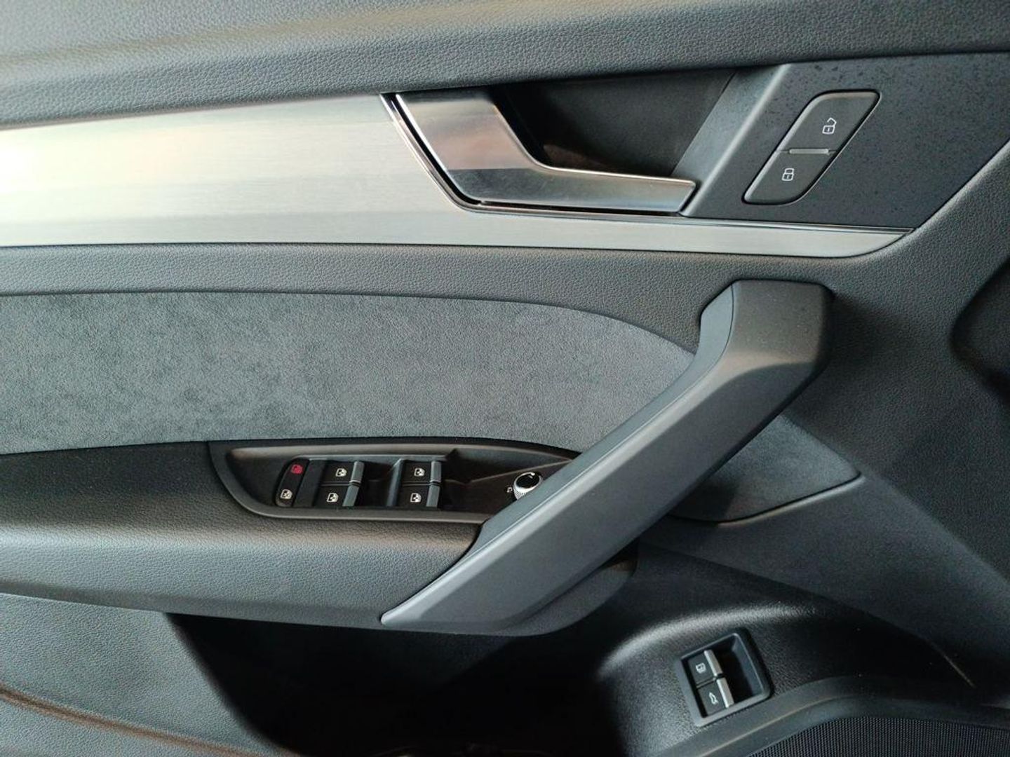 Audi Q5 Sportback TFSIe Black Line 55 TFSI e quattro-ultra 270 kW (367 CV)
