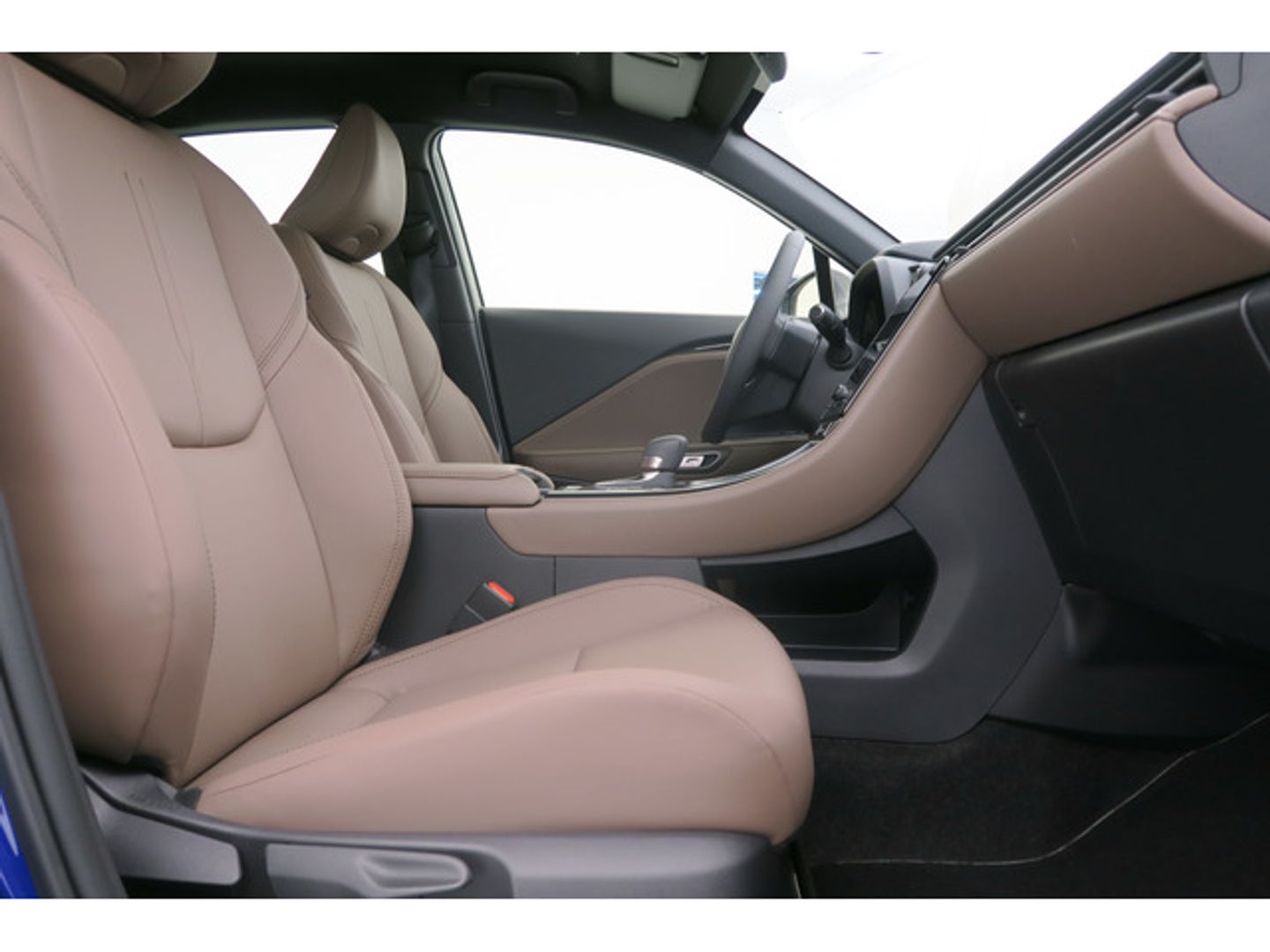 Lexus LBX 1.5 HEV Elegant Plus 100 kW (136 CV)