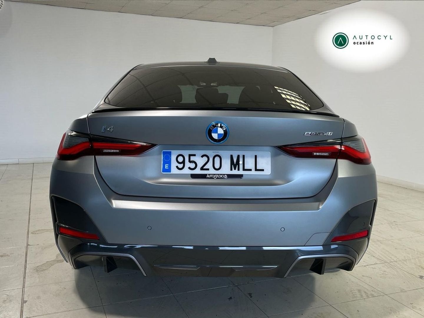BMW i4 eDrive40 250 kW (340 CV)