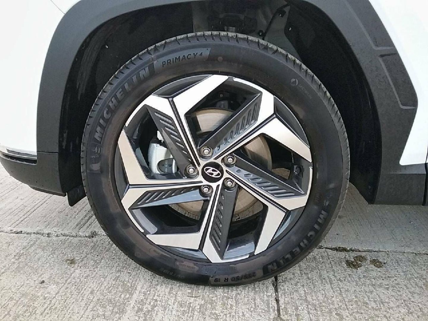 Hyundai Tucson 1.6 TGDI HEV Tecno Sky Auto 169 kW (230 CV)