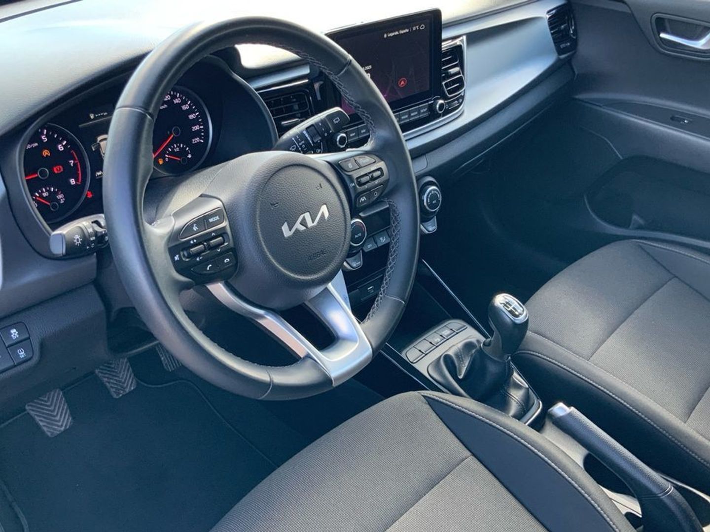 Kia Rio 1.0 T-GDi MHEV iMT Drive 74 kW (100 CV)