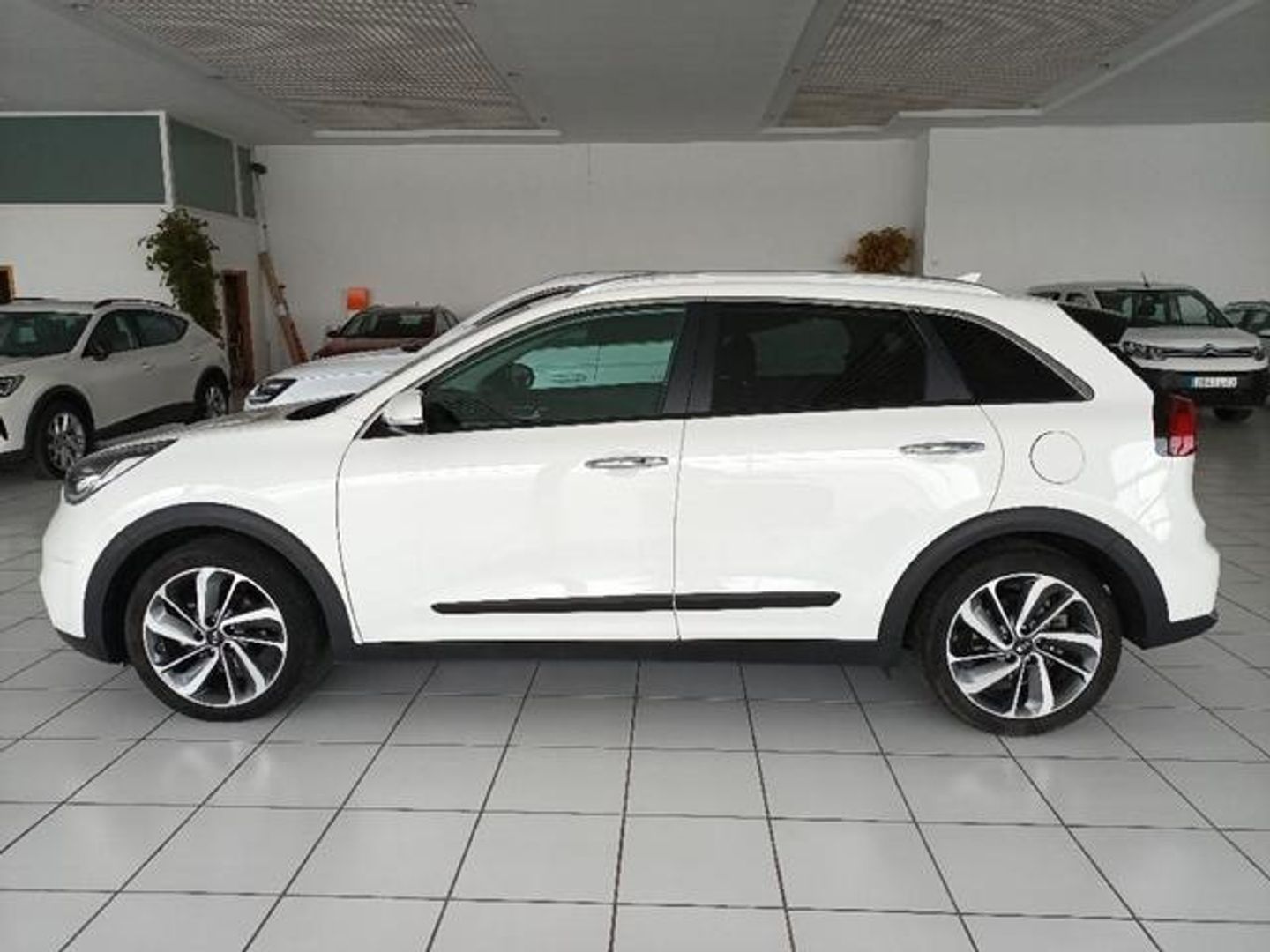 Kia Niro 1.6 GDi HEV Híbrido Emotion 104 kW (141 CV)