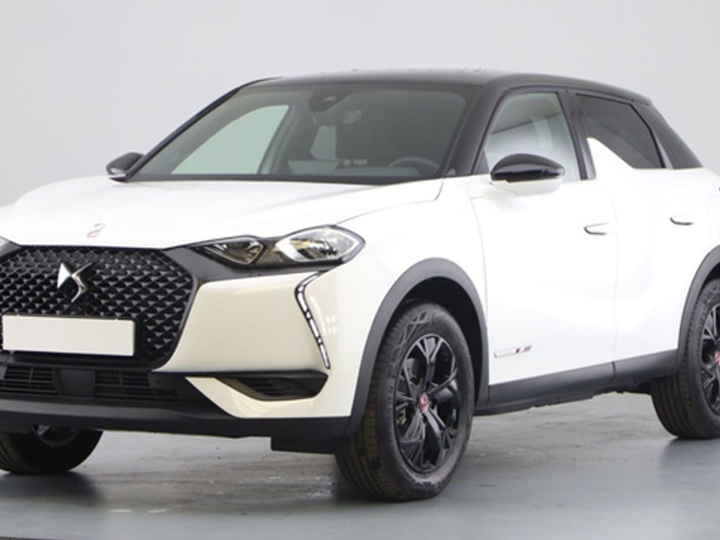 DS DS3 Crossback E-Tense 50 kW/h Performance Line 100 kW (136 CV)