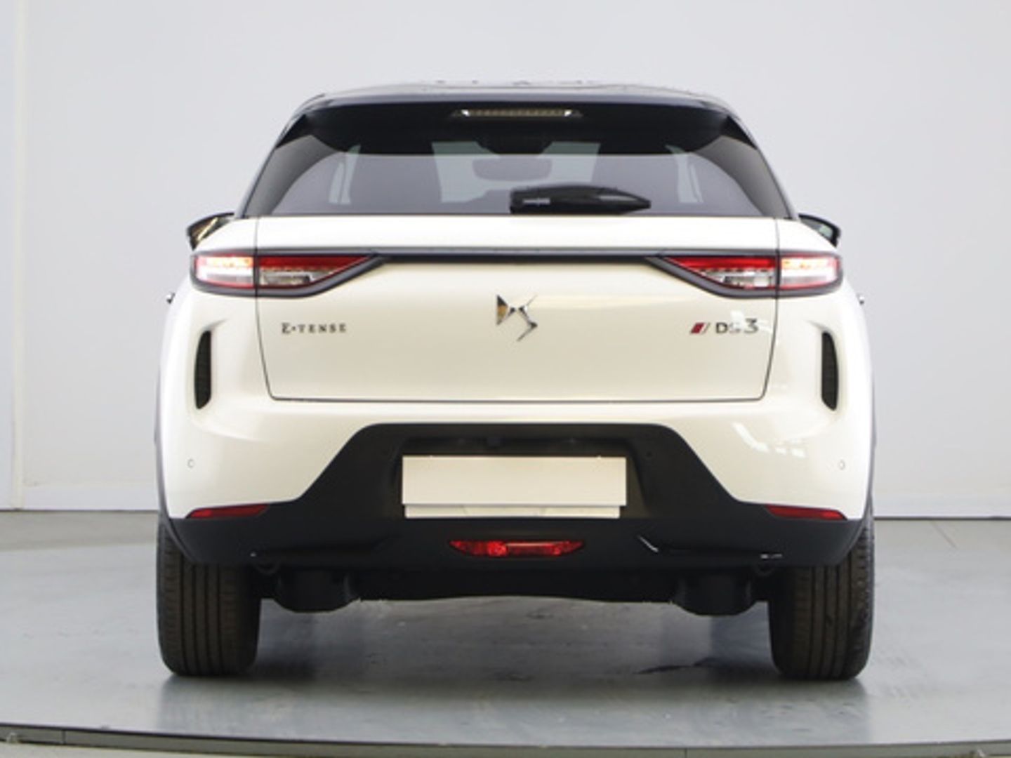 DS DS3 Crossback E-Tense 50 kW/h Performance Line 100 kW (136 CV)