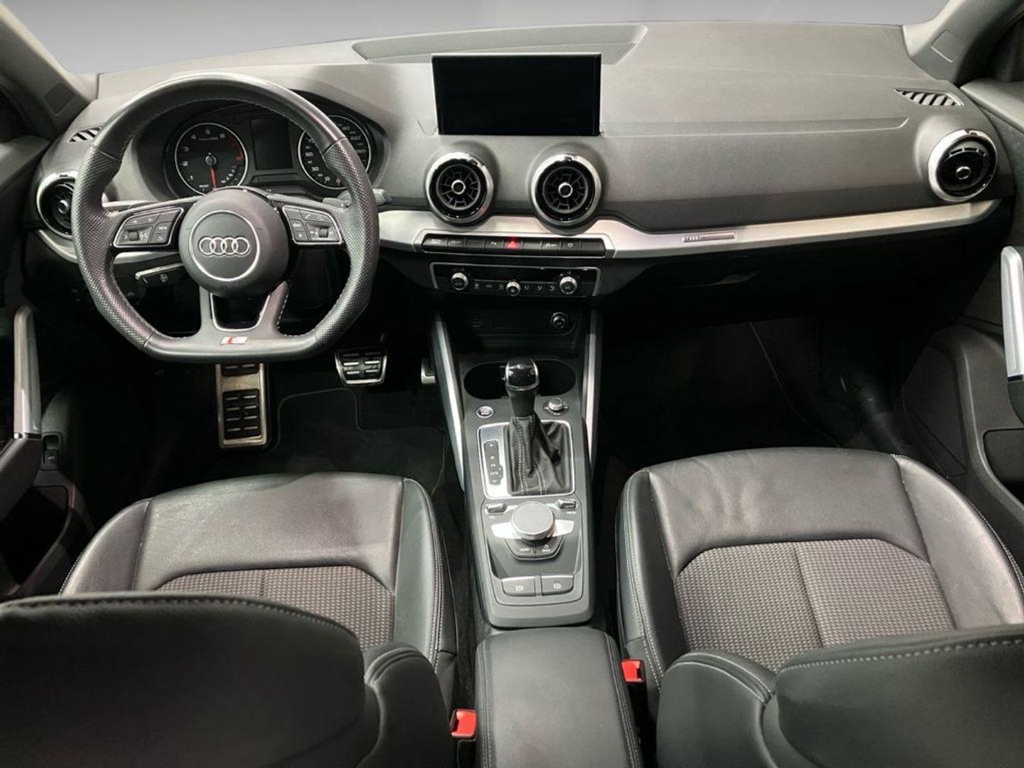 Audi Q2 Genuine edition 35 TFSI 110 kW (150 CV) S tronic