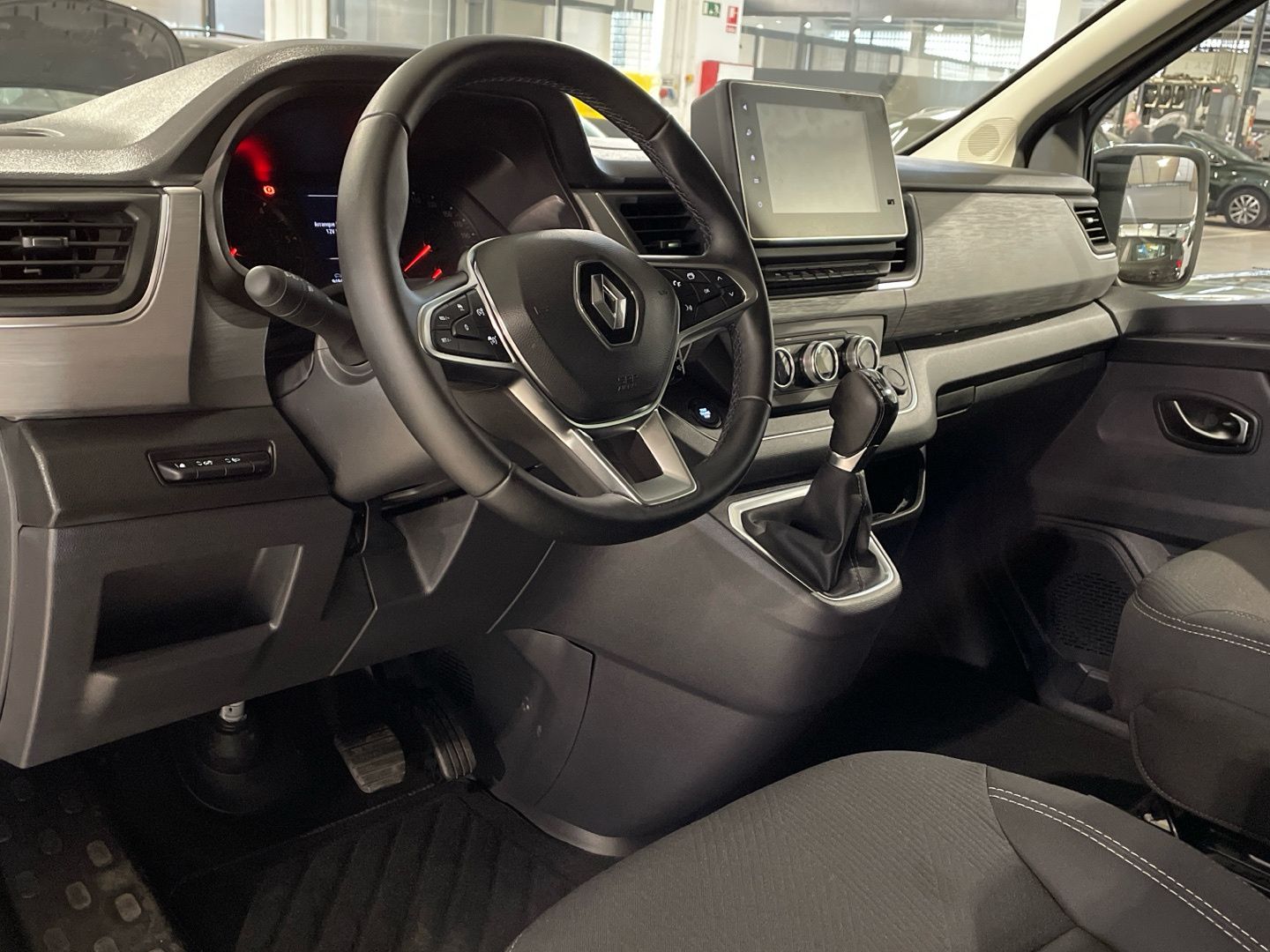 Renault Trafic SpaceClass Largo Energy Blue dCi 125 kW (170 CV) Auto