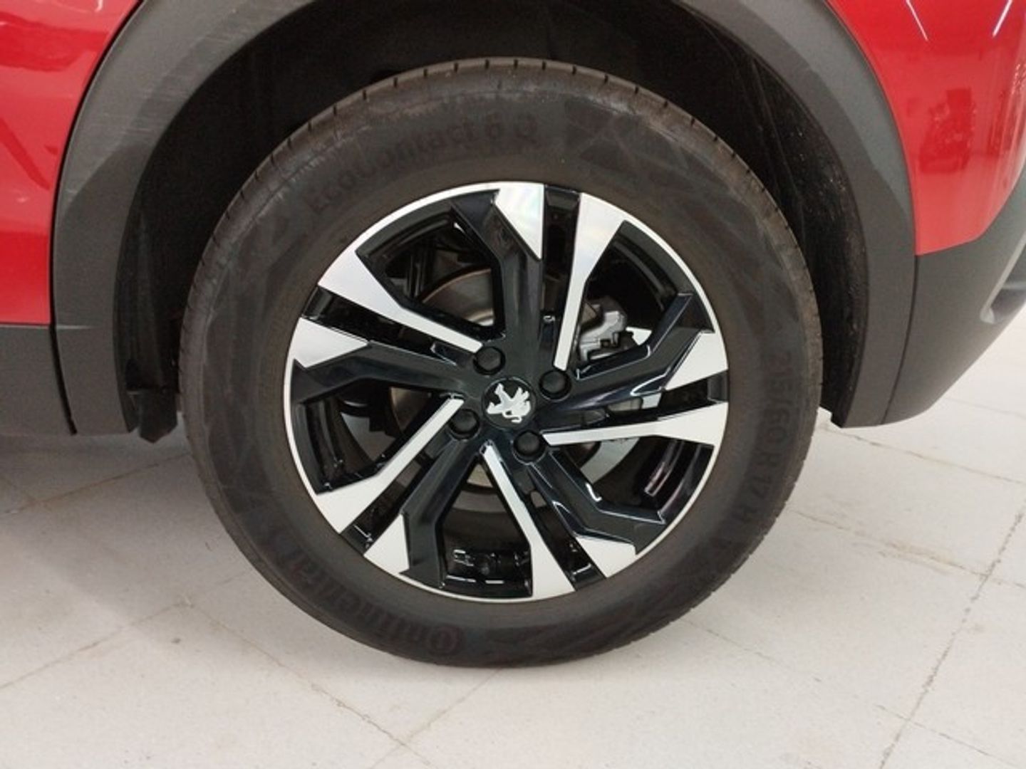 Peugeot e-2008 Eléctrico Allure Pack 100 kW (136 CV)