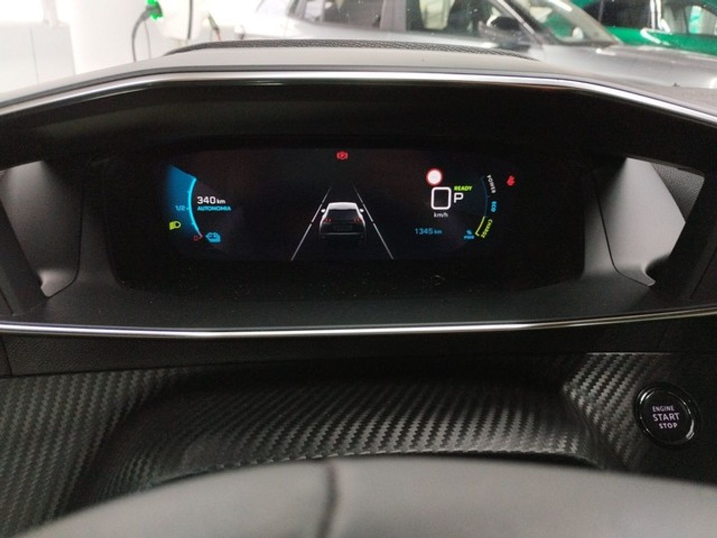 Peugeot e-2008 Eléctrico Allure Pack 100 kW (136 CV)