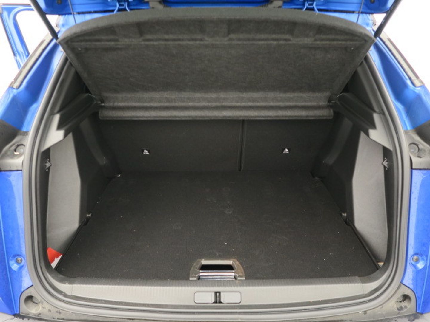 Peugeot e-2008 Eléctrico GT 100 kW (136 CV)