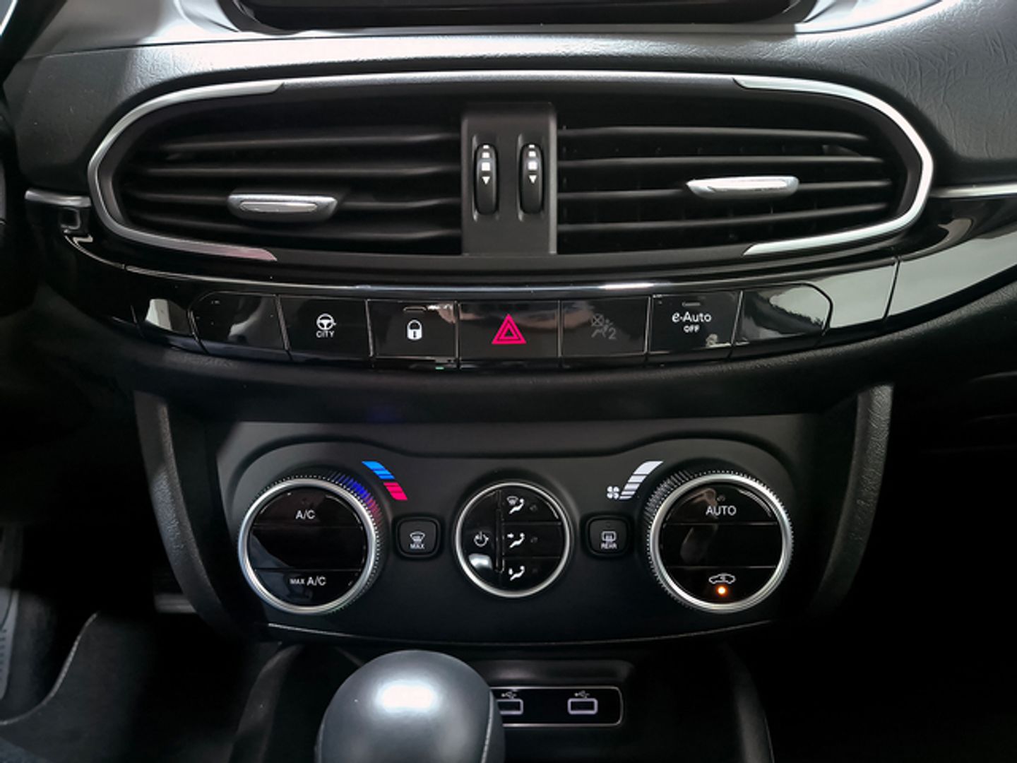 Fiat Tipo 1.5 Hybrid City Life DCT 96 kW (130 CV)