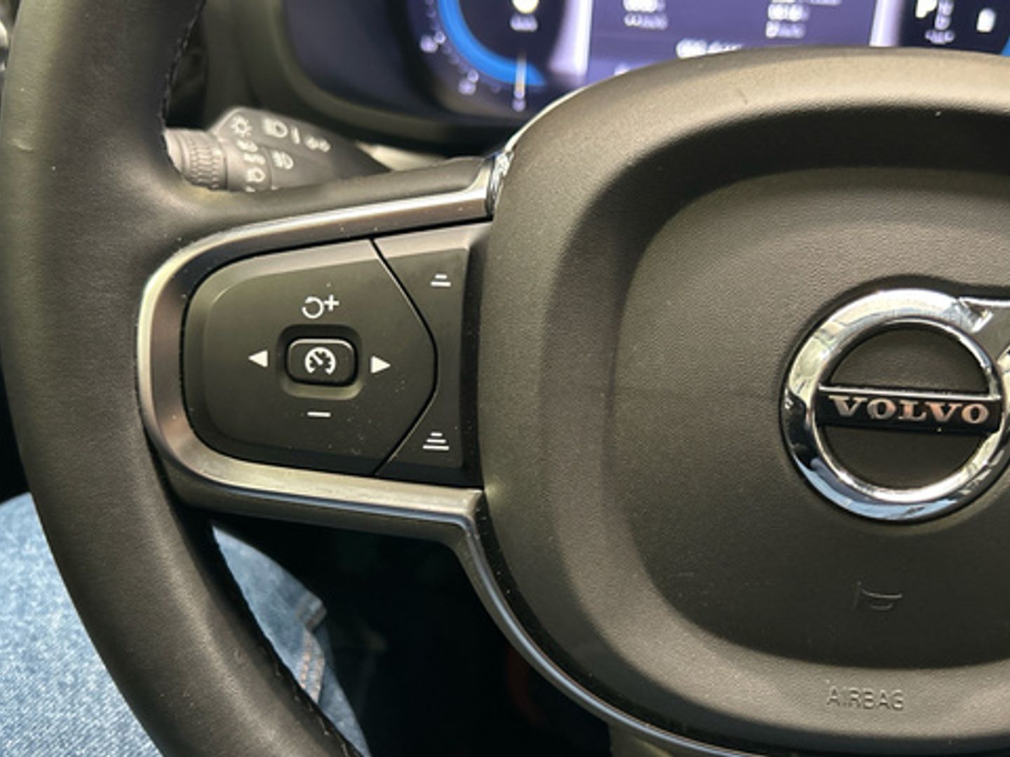 Volvo V60 B4 D Core