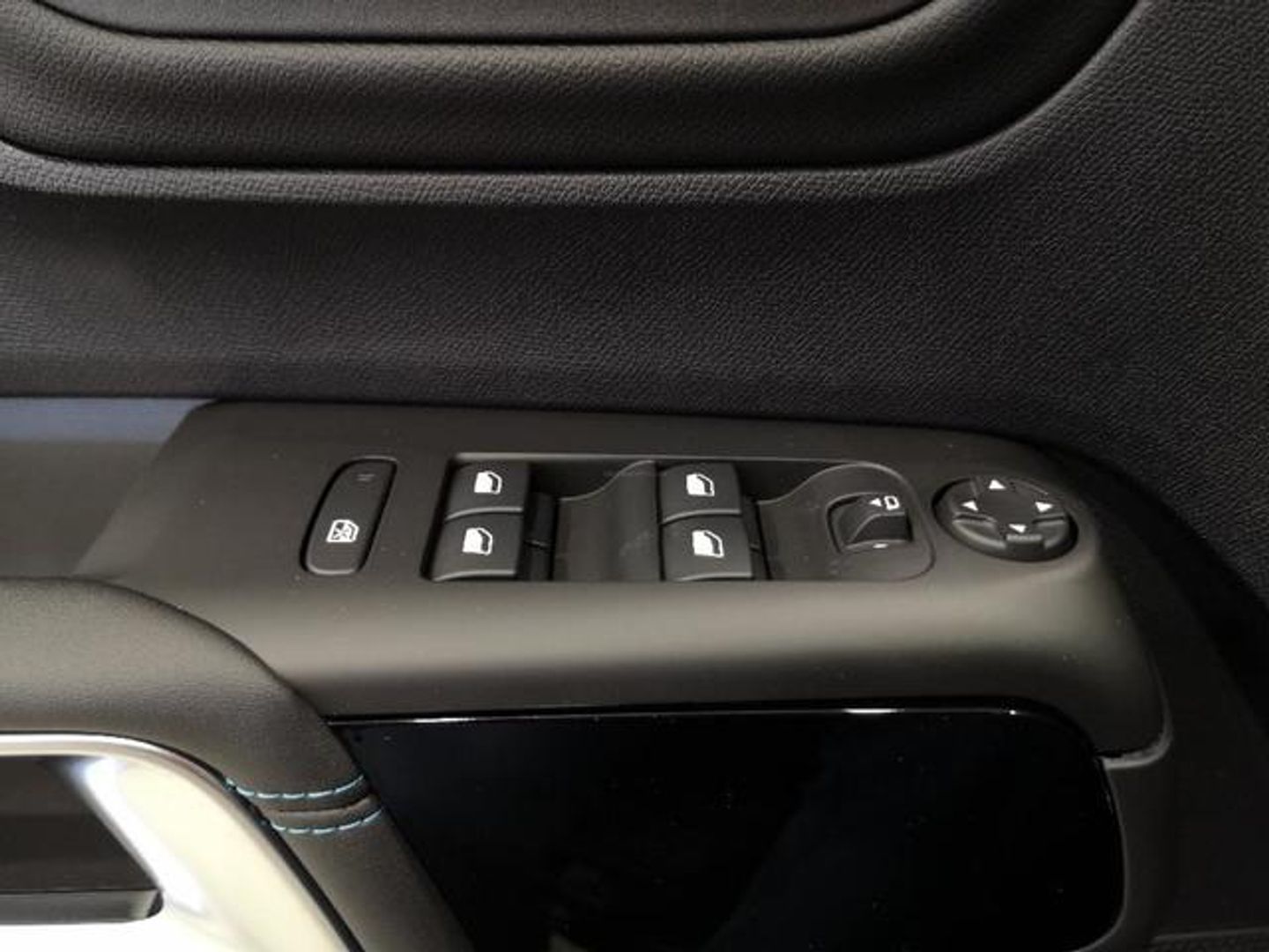 Citroen C5 Aircross Hybrid Plus e-DCS6 100 kW (136 CV)