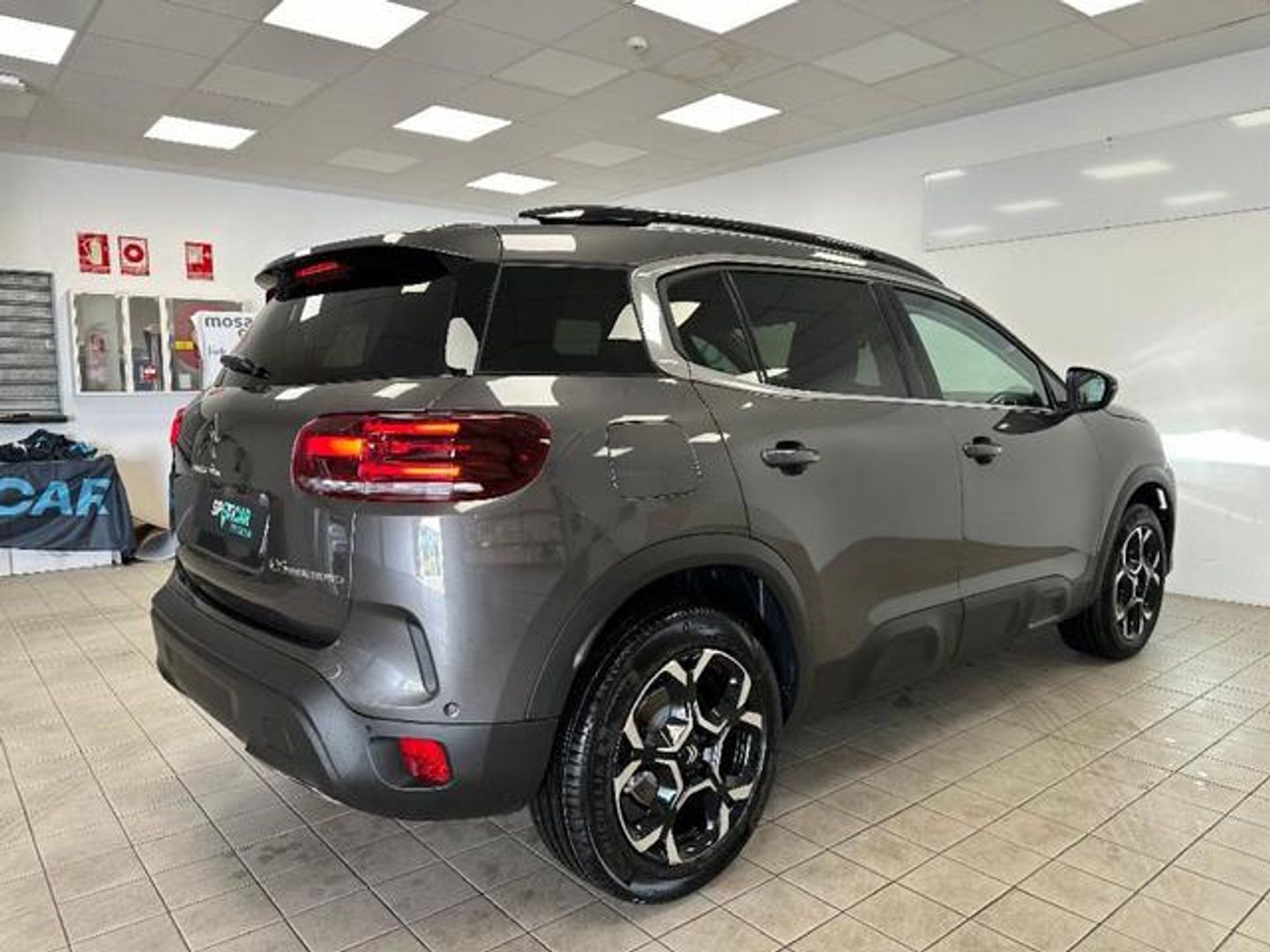 Citroen C5 Aircross Hybrid Plus e-DCS6 100 kW (136 CV)